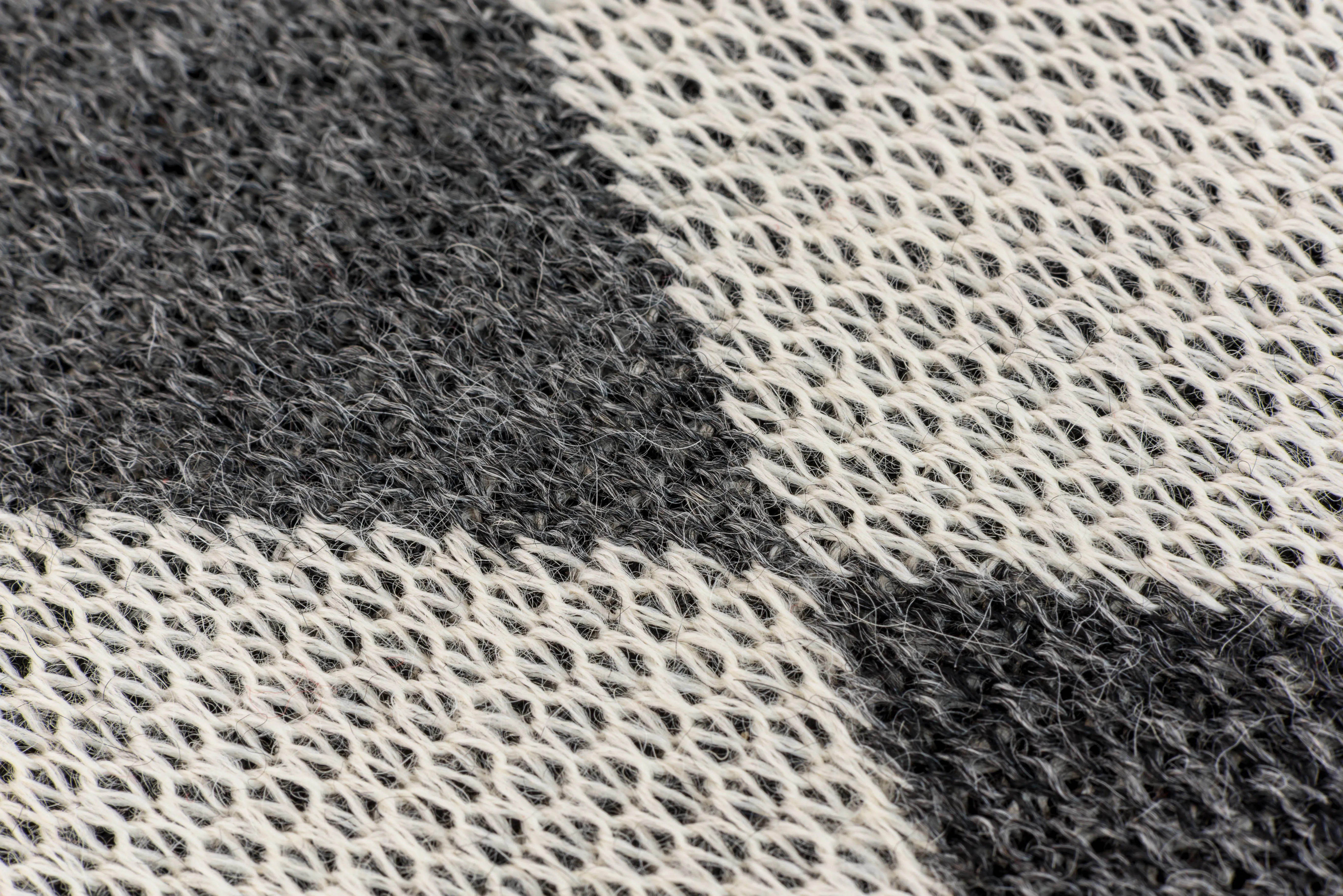 100% Alpaca Wool Cocos Pattern Scarf