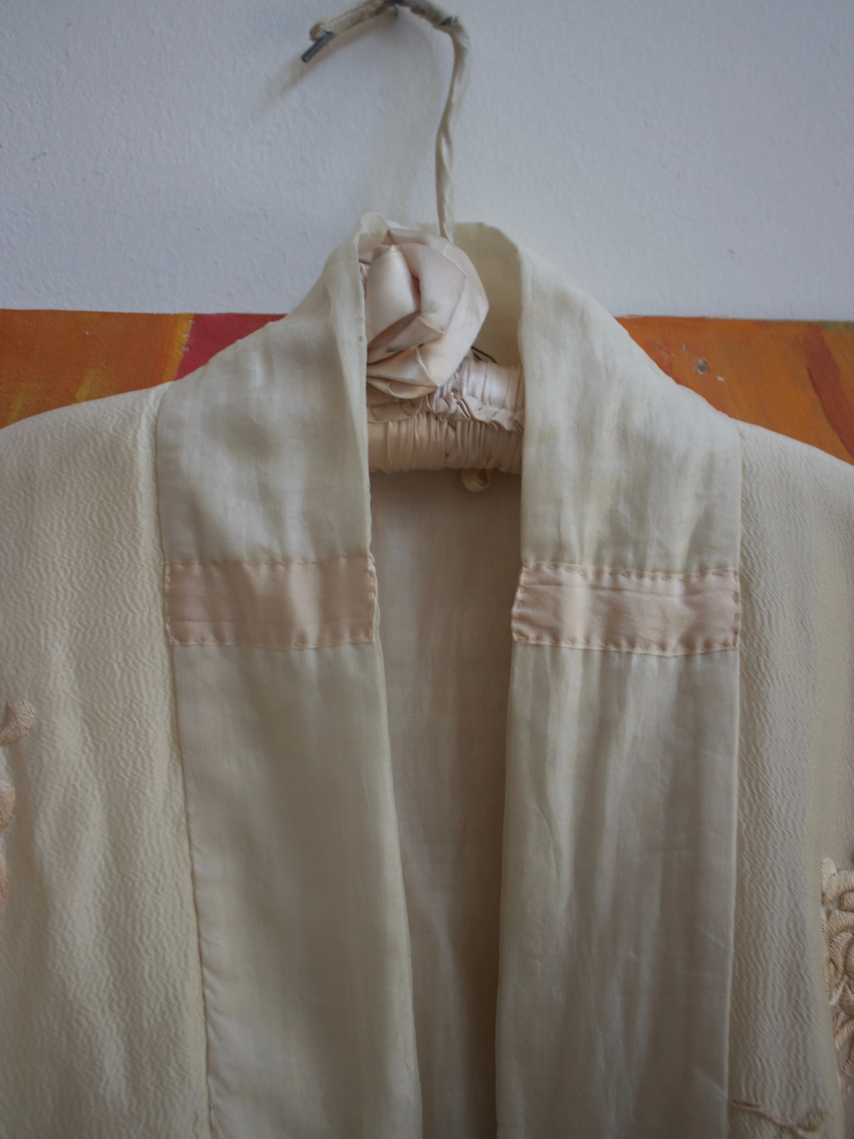 1920s Embroidered Chrysanthemum Silk Bell Sleeve Kimono