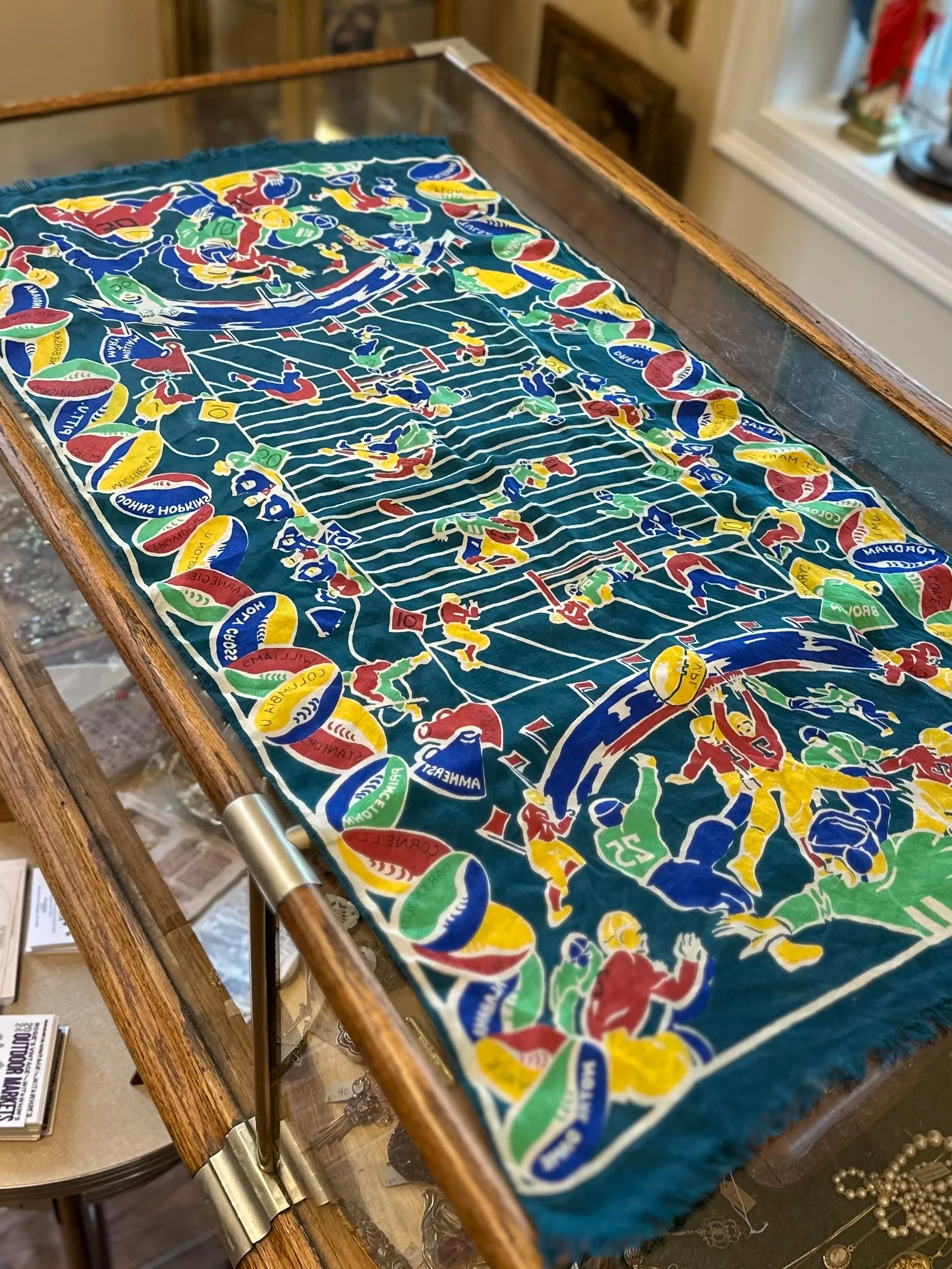 1940s College University Football Team Ladies Scarf Green Blue Red Yellow Rare!