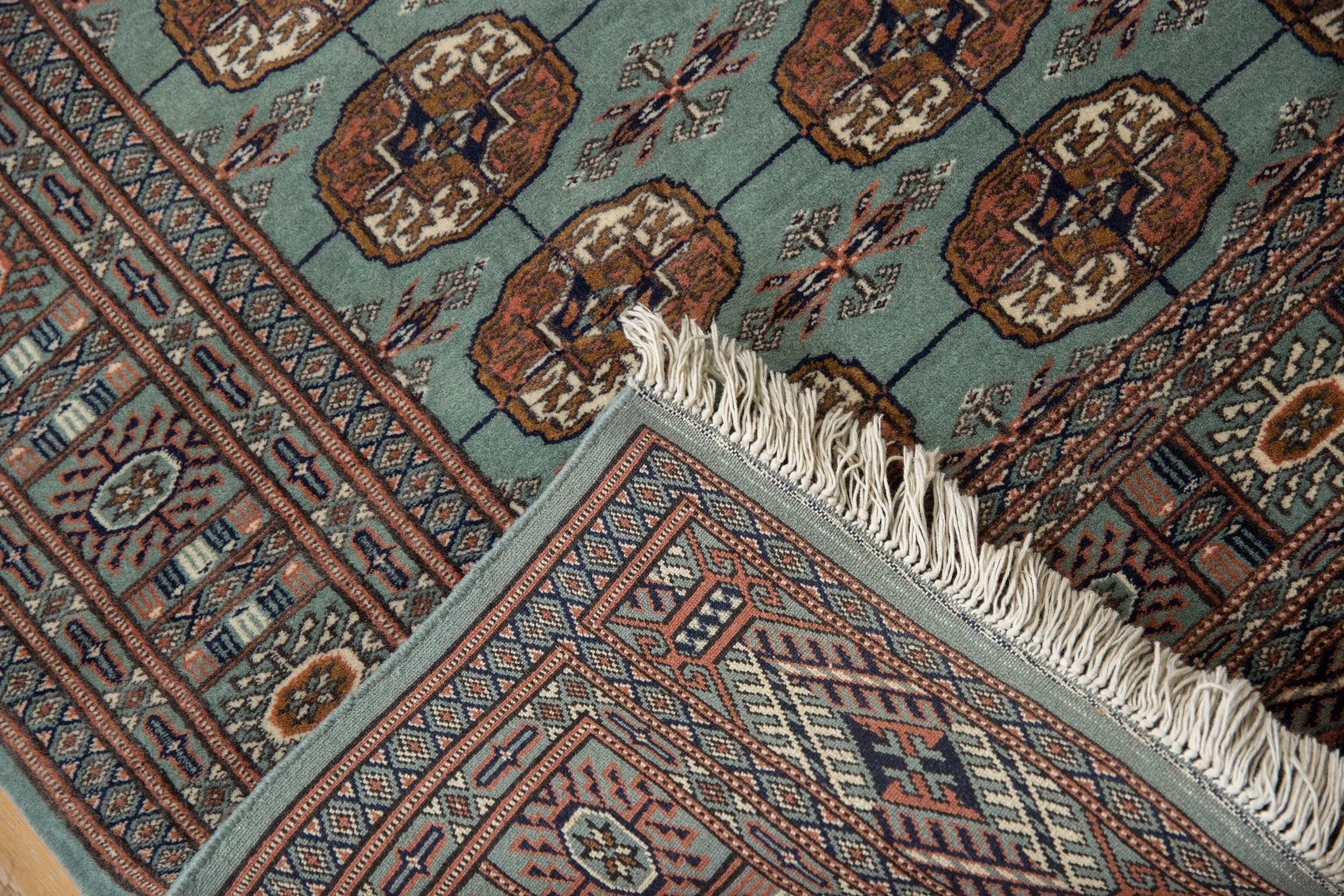 4x4.5 Vintage Fine Bokhara Square Rug
