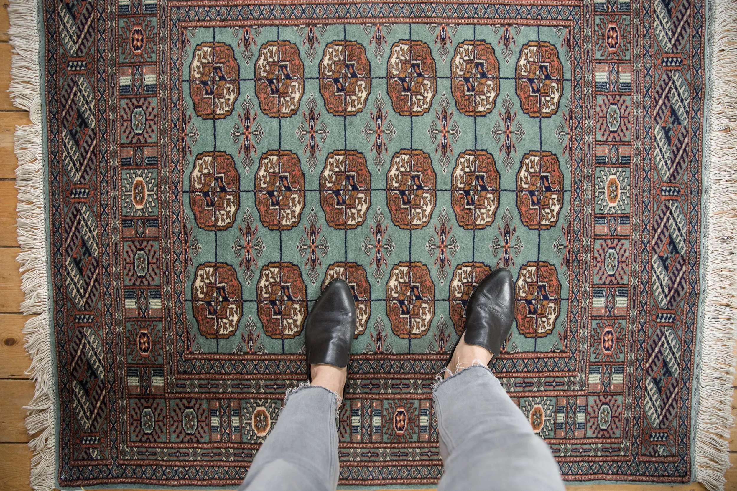 4x4.5 Vintage Fine Bokhara Square Rug