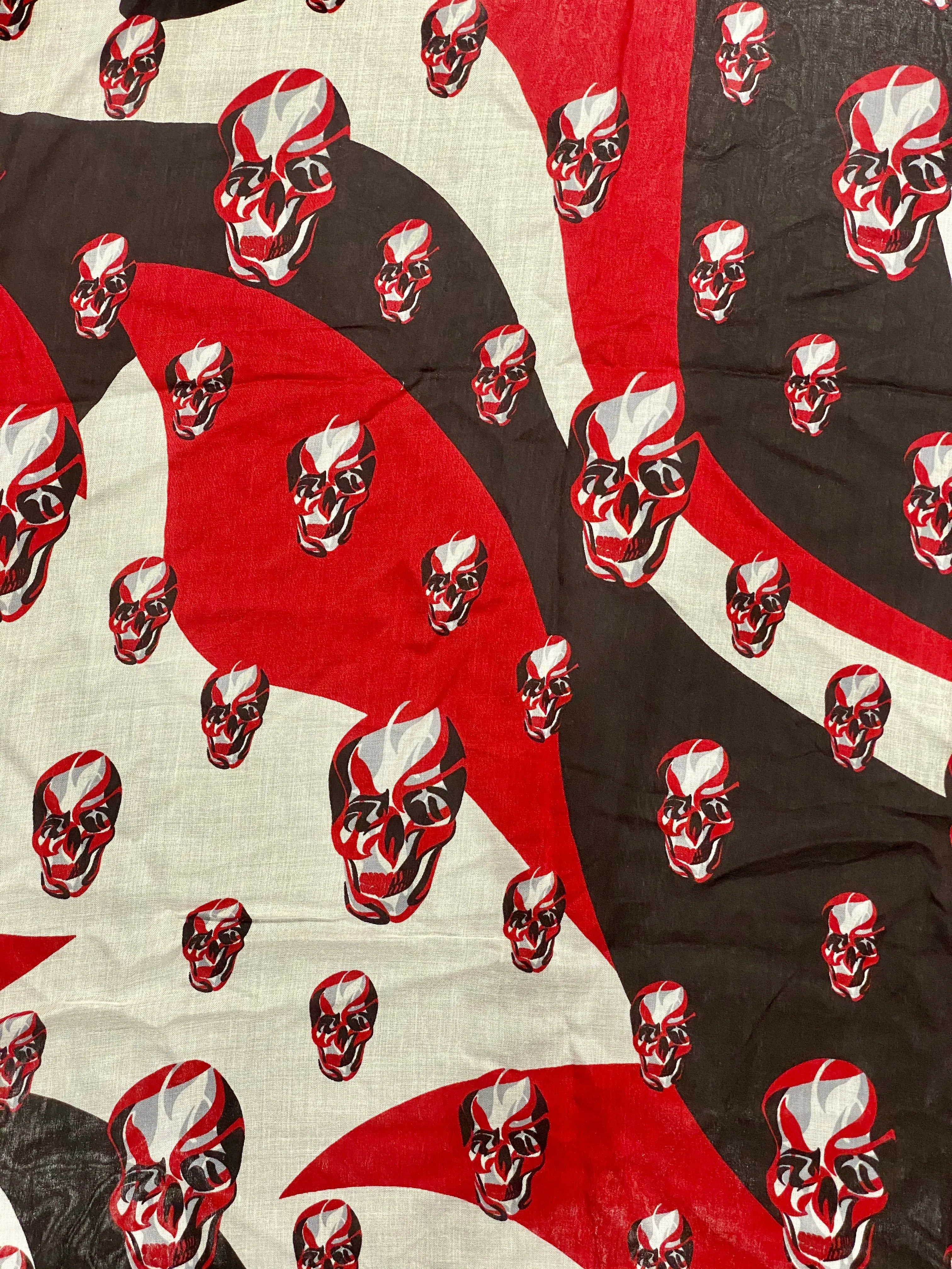 Alexander McQueen Abstract Skull Shawl