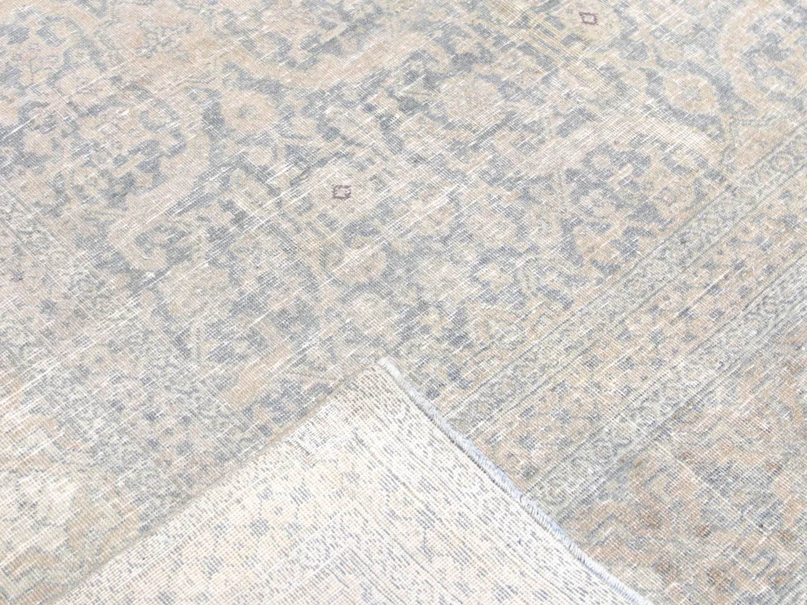 Antique Persian Tabriz Rug - 9'3" x 12'6"
