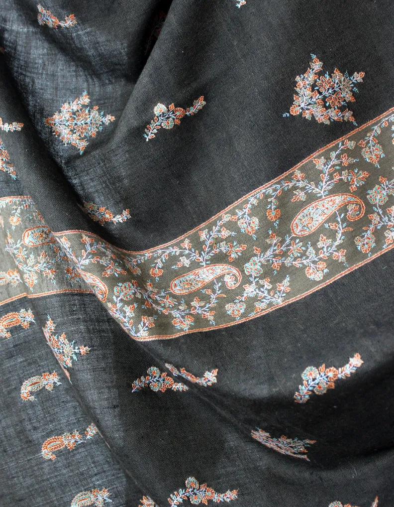 Black Pashmina Shawl With Sozni Work 5733