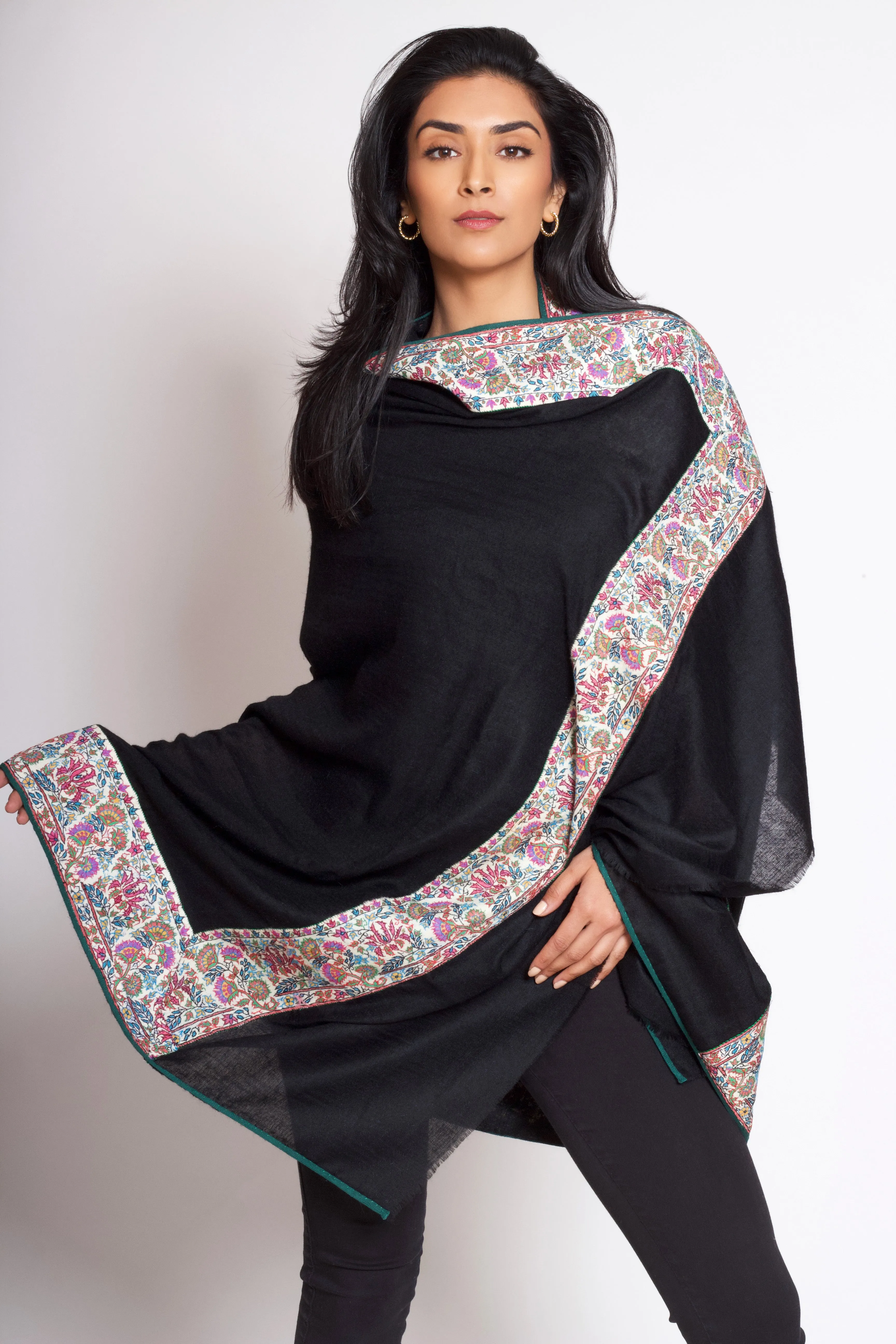 Black pashmina shawl