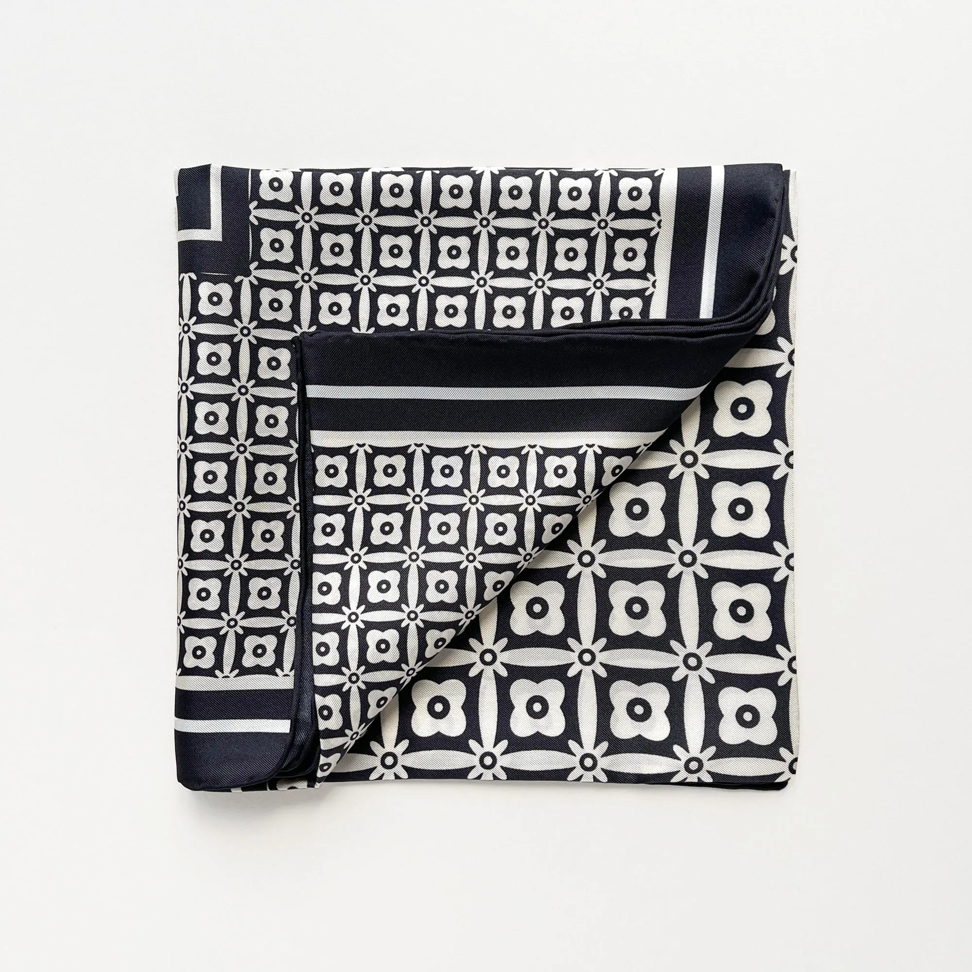 Black White Monochrome Bloom Silk Scarf - 90cm Hand-rolled Women's Head Scarf