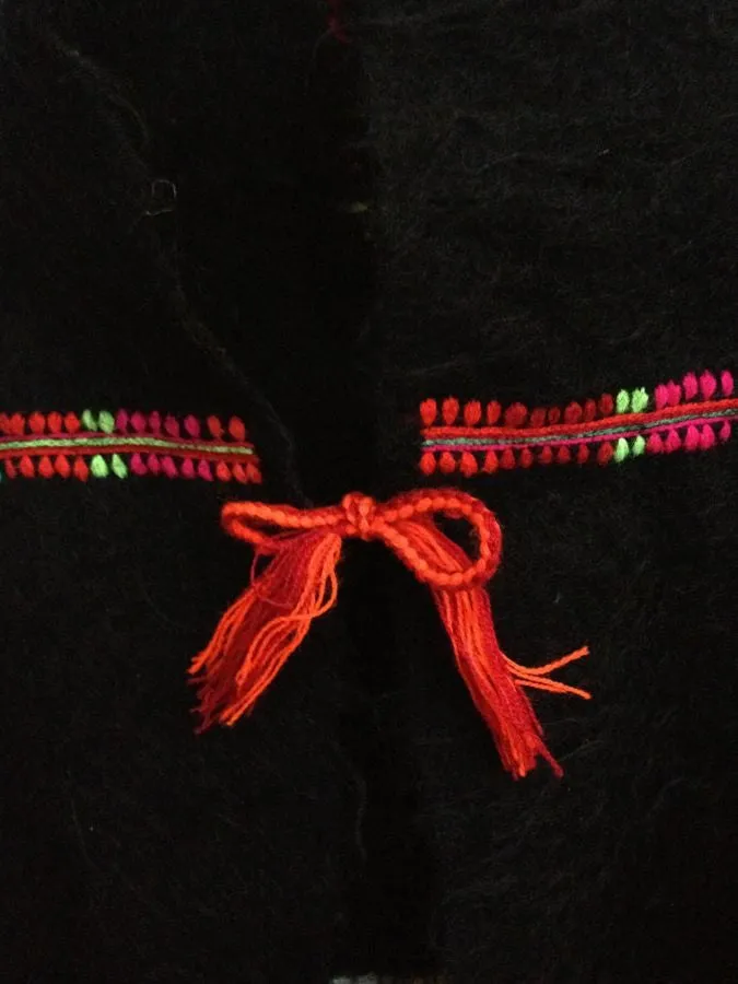 Black woolen Blanket/shawl &Pink pompom tassels