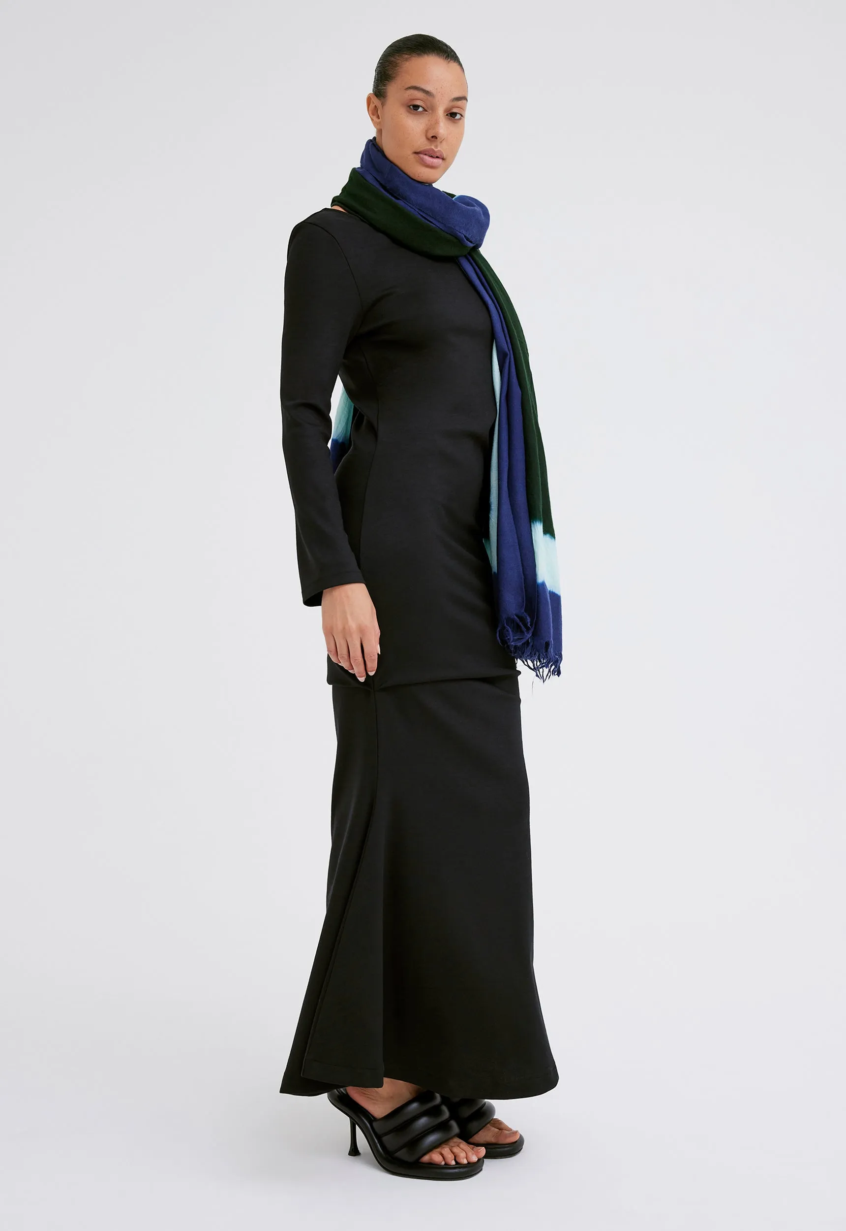 Blaze Wool Shawl - Skipper / Bavaria