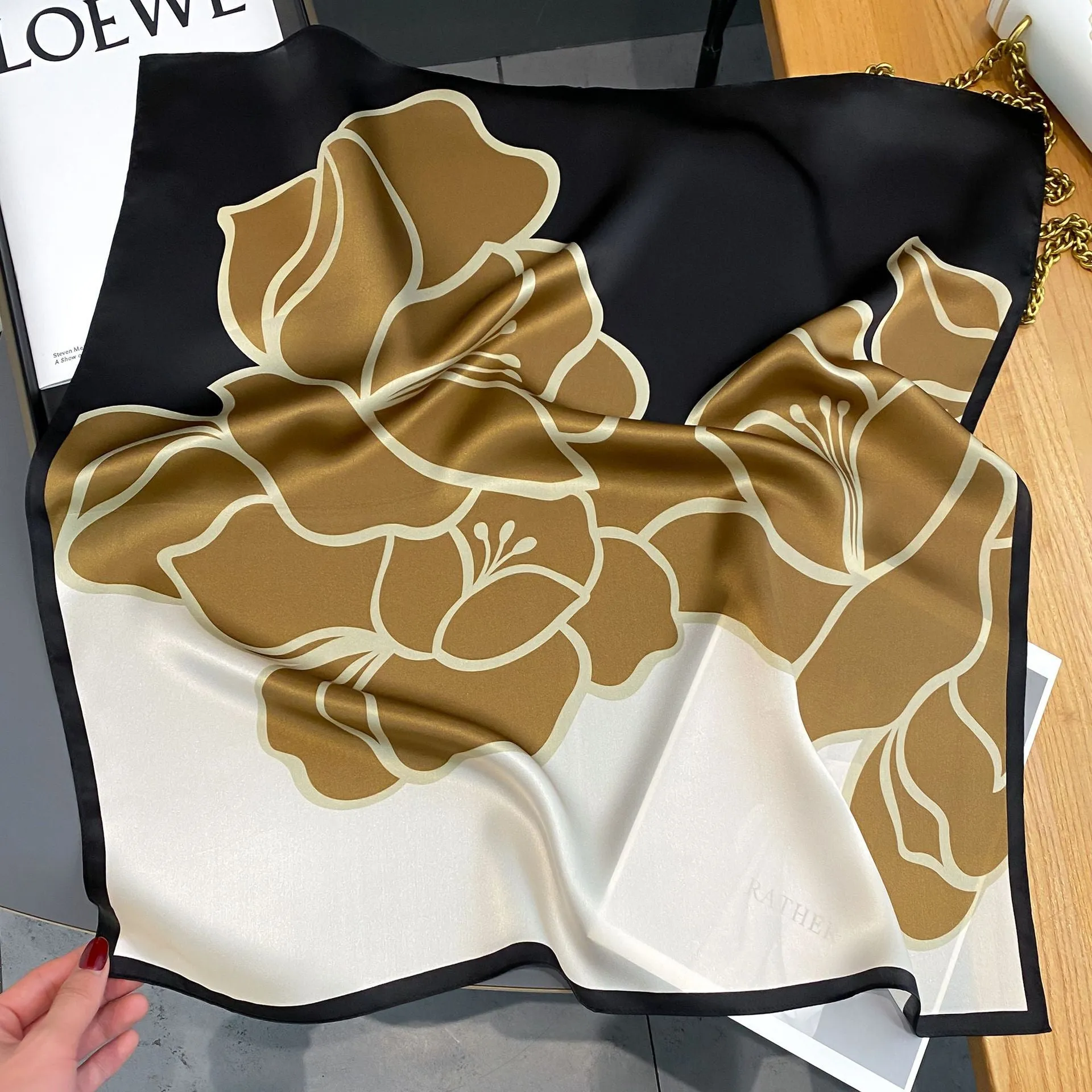 Camellia Korean Style Elegant 65 Silk Square Scarf Women's Mulberry Silk Scarf Professional Scarf Neck Protection Silk Scarf Printed Shawl