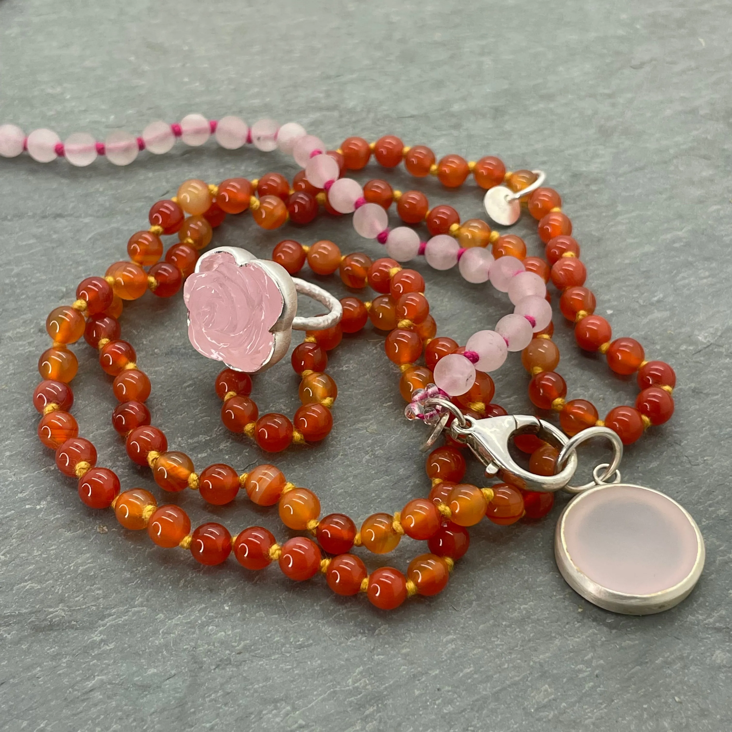 Carnelian Medium