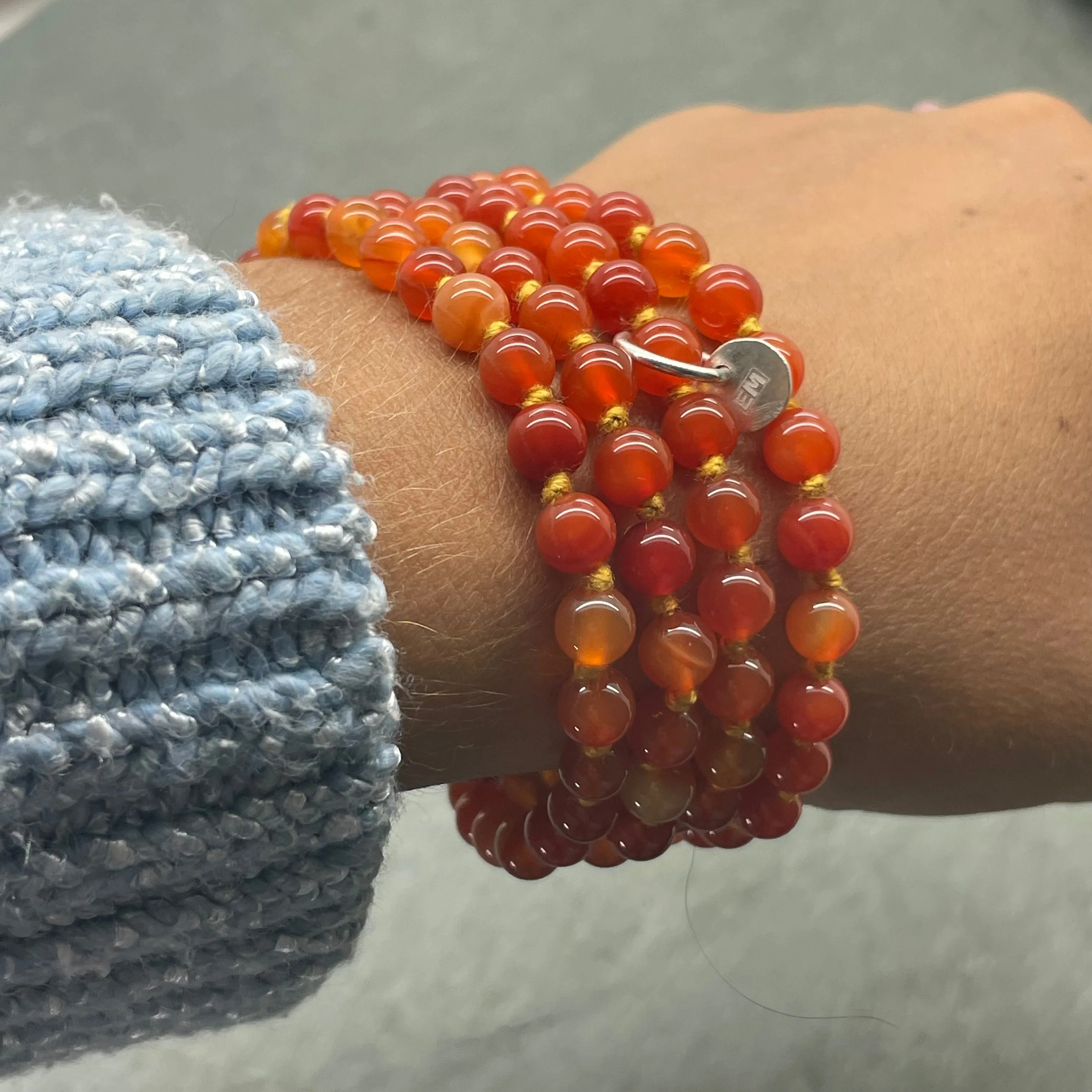Carnelian Medium