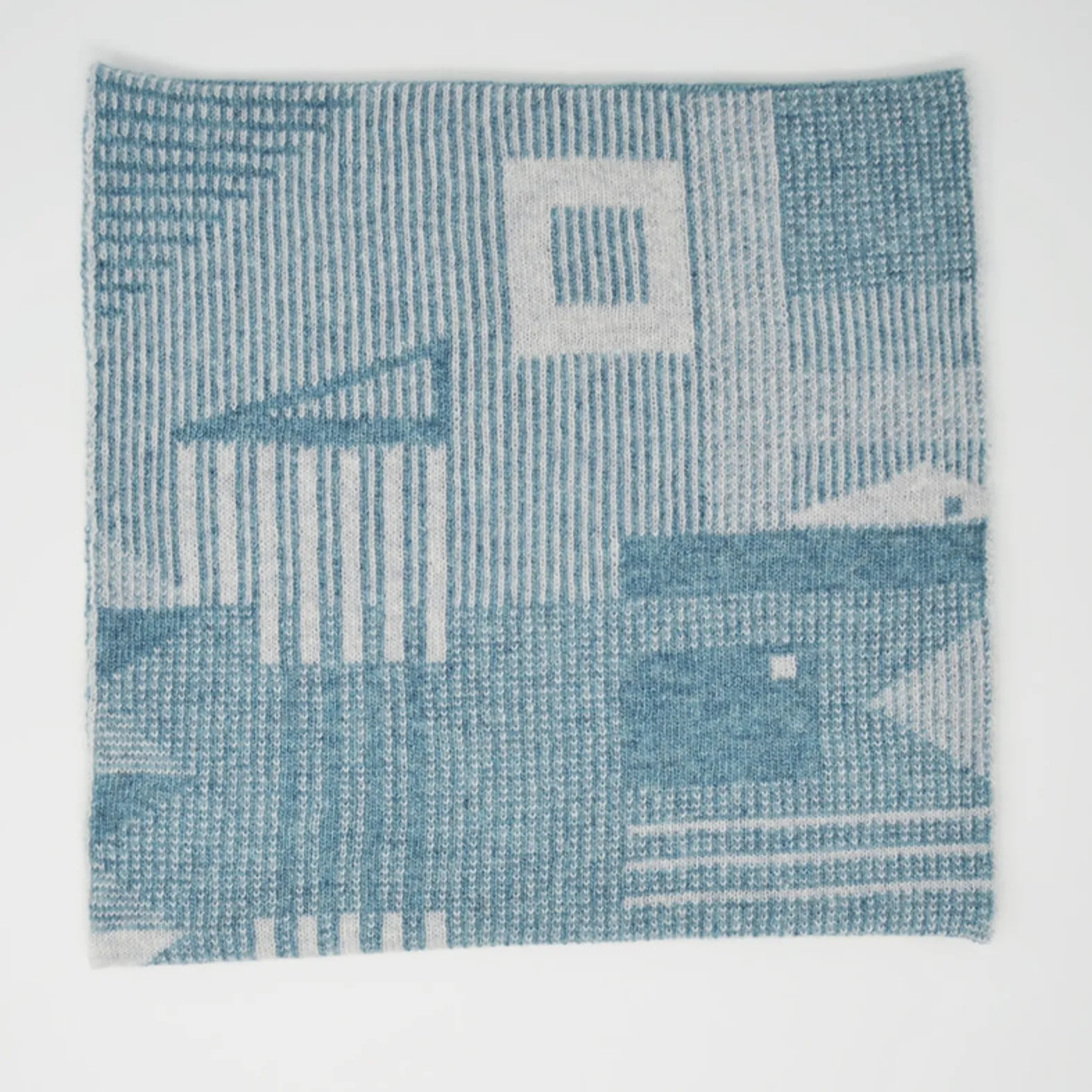 City Landscape Snood - Lichen