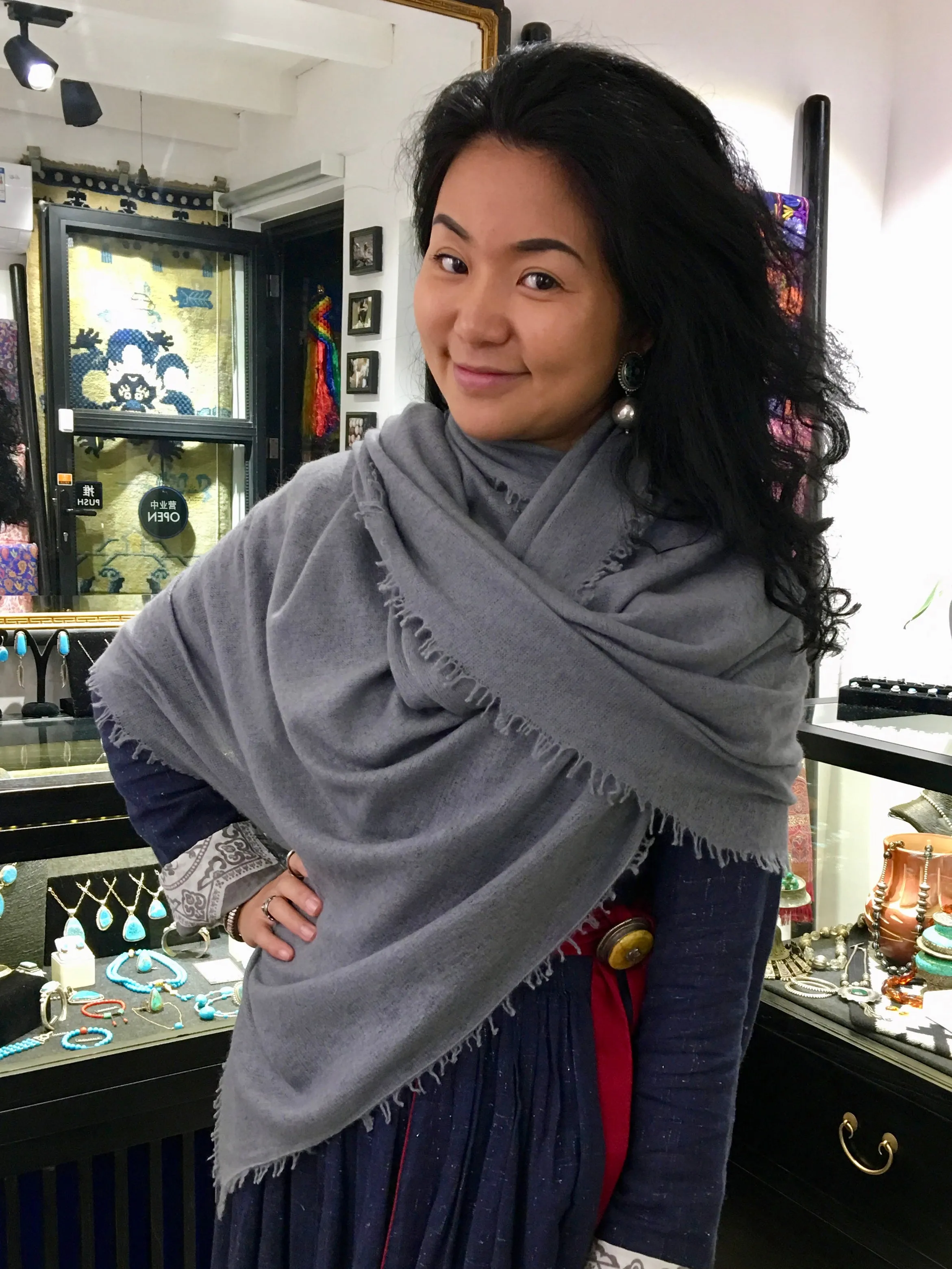 Cozy Pashmina Knit Scarf - Light Grey