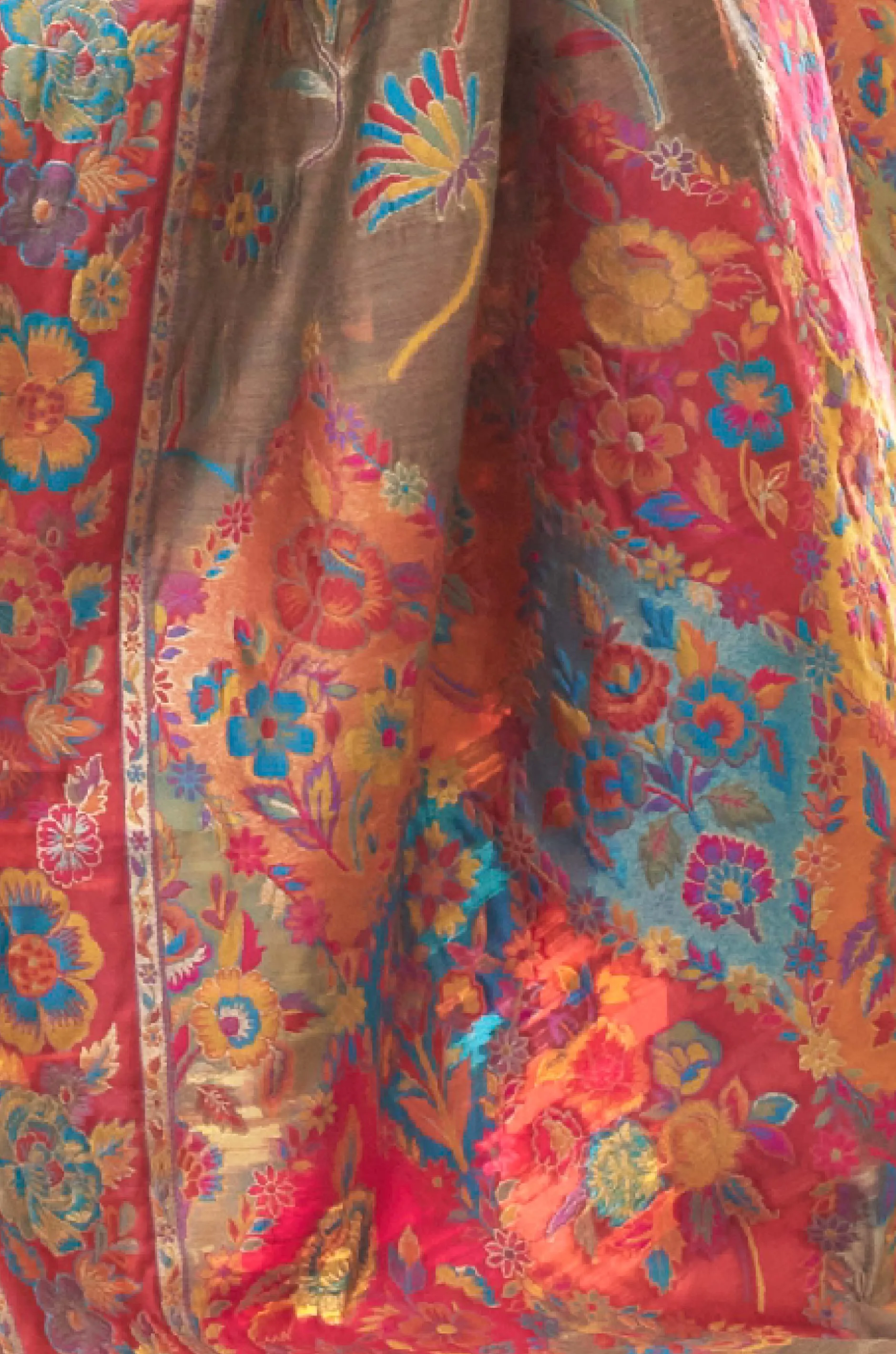 Dusty Grey Floral Woven Silk Saree
