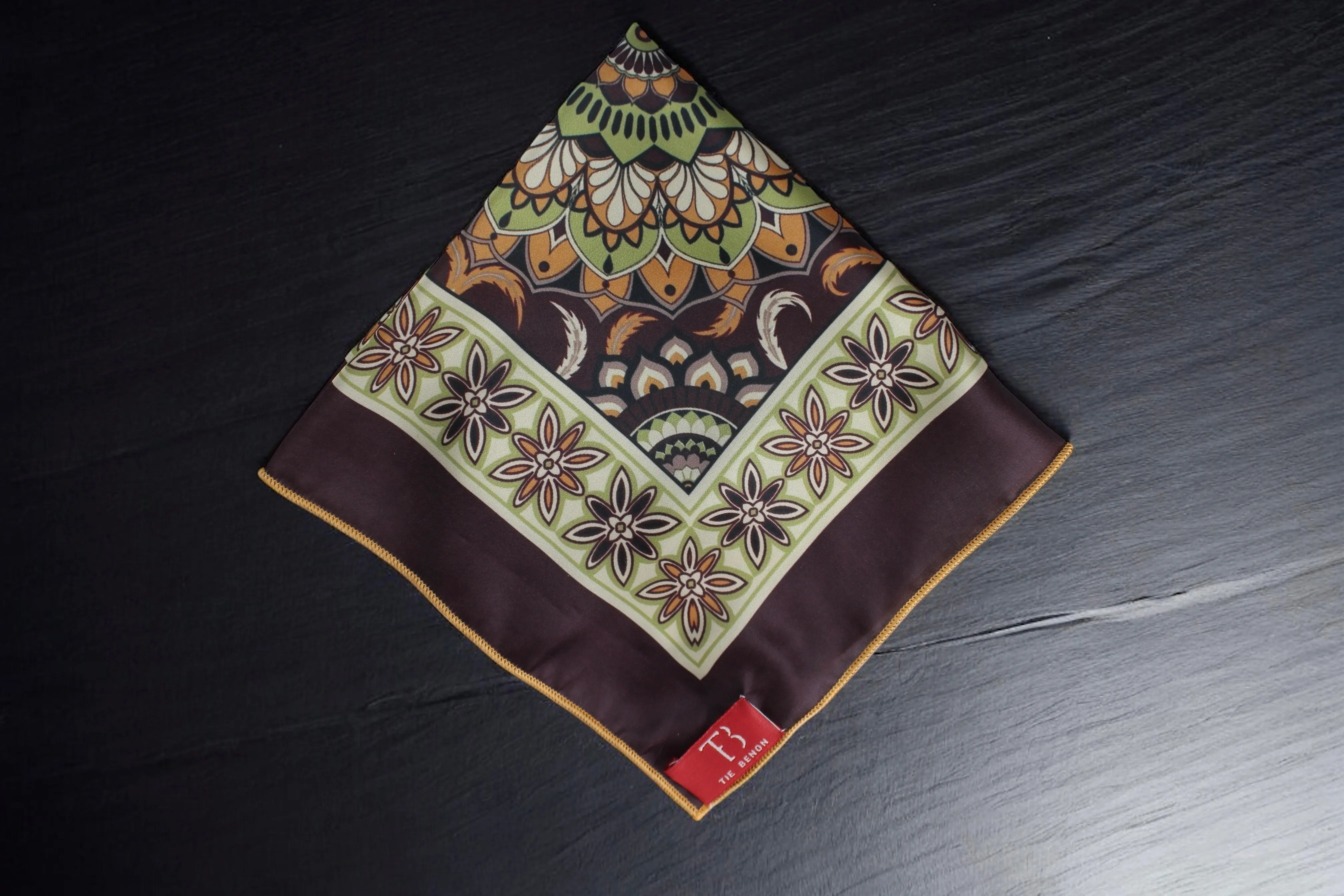 Elegant Floral Motif Pocket Square