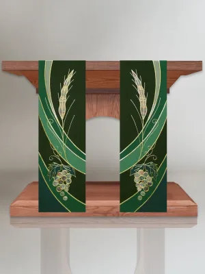 Eucharistic Green Altar Scarves (B)
