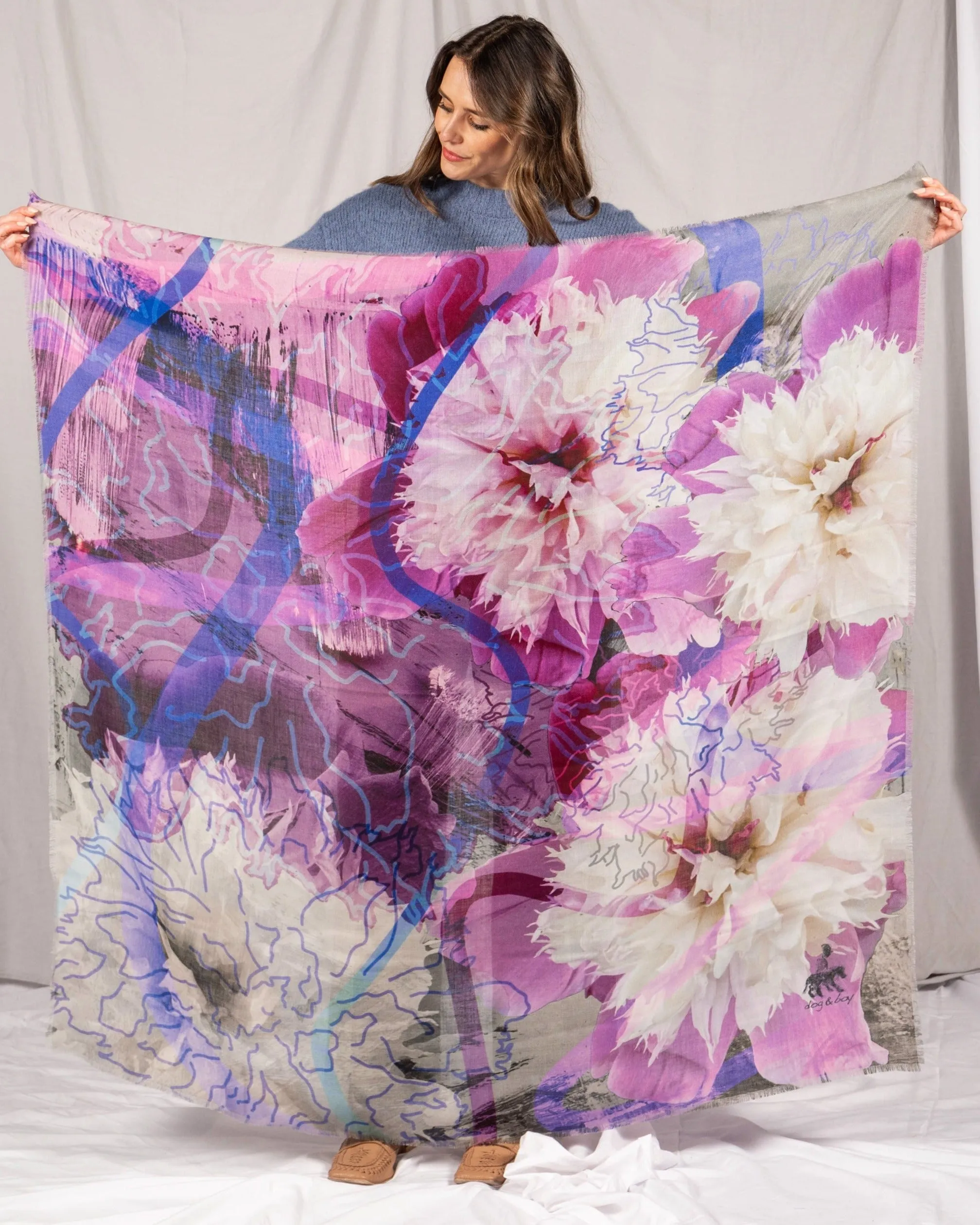 EUPHORIA wool scarf