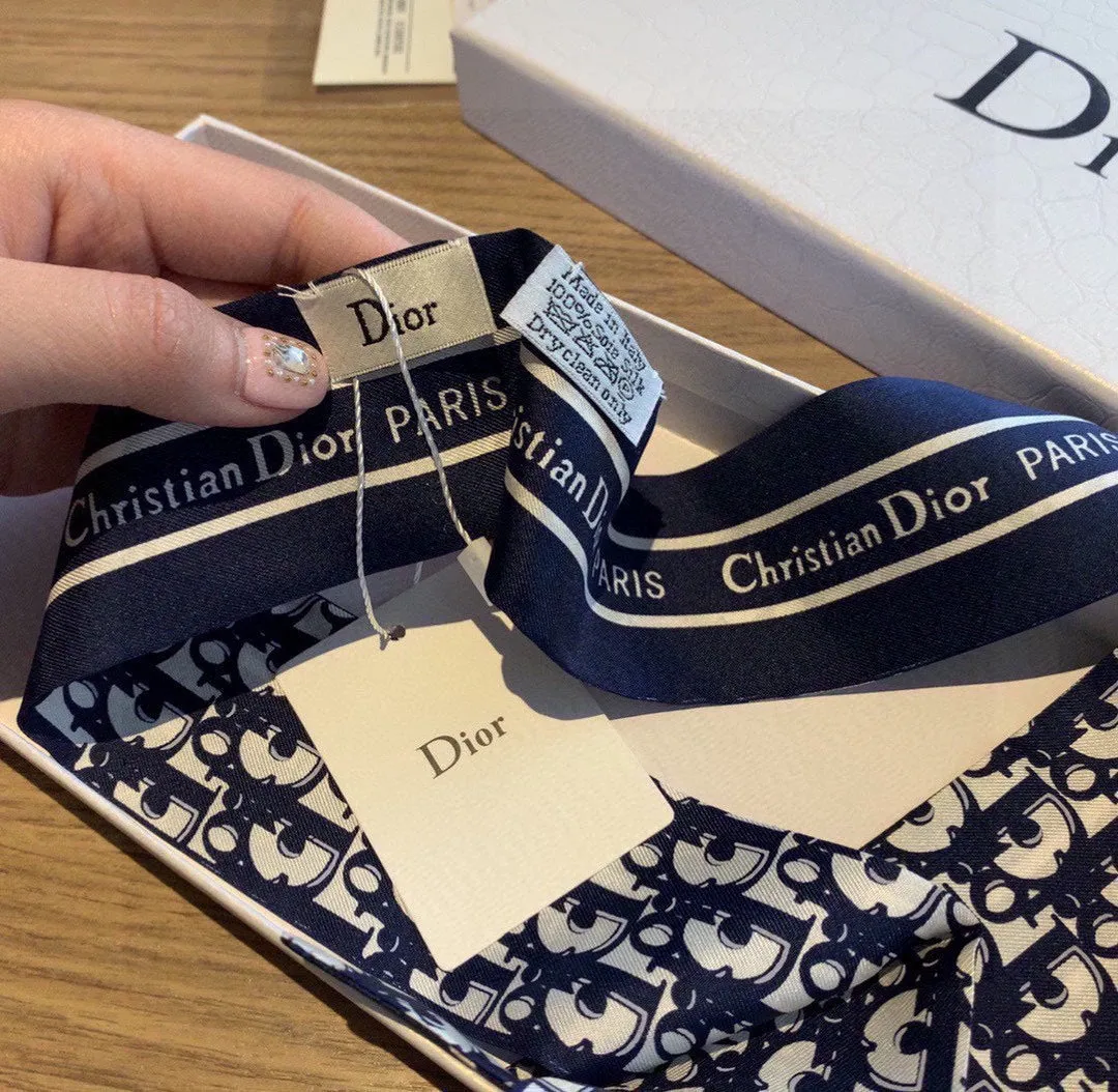 Exquisite CD double-sided printed silk scarf