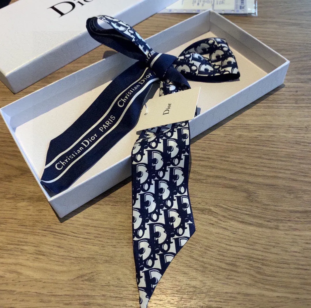 Exquisite CD double-sided printed silk scarf