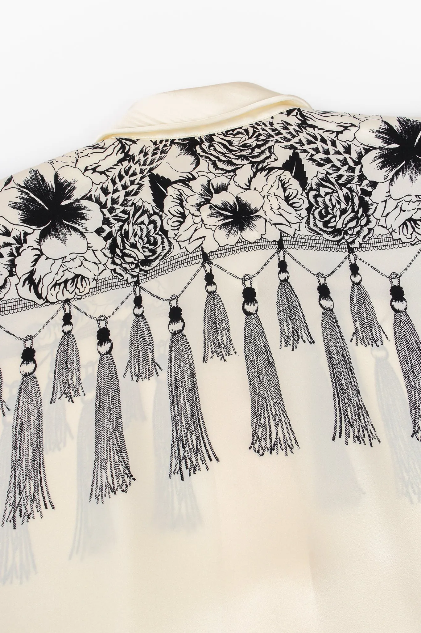 Floral Mantilla Tassel Print Shirt