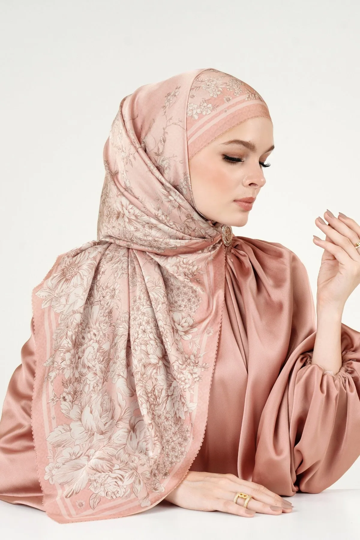 Florescent Satin Shawl - Tulip