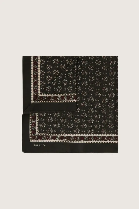 FOULARD