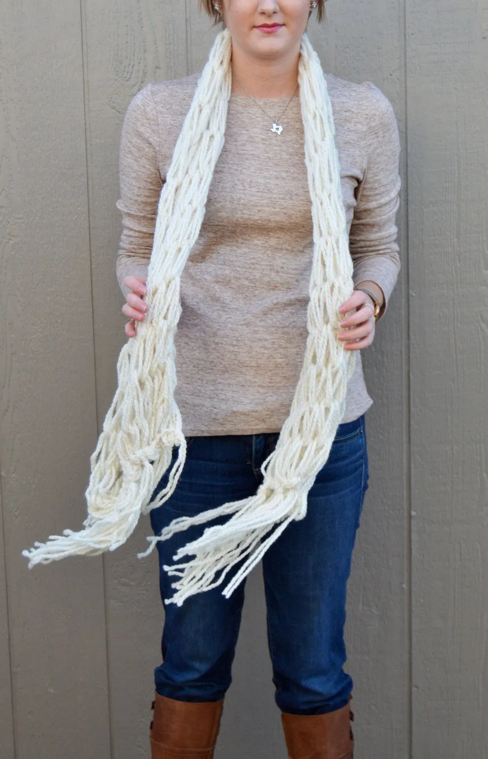 Fringe Scarf "Ivory" Bulky