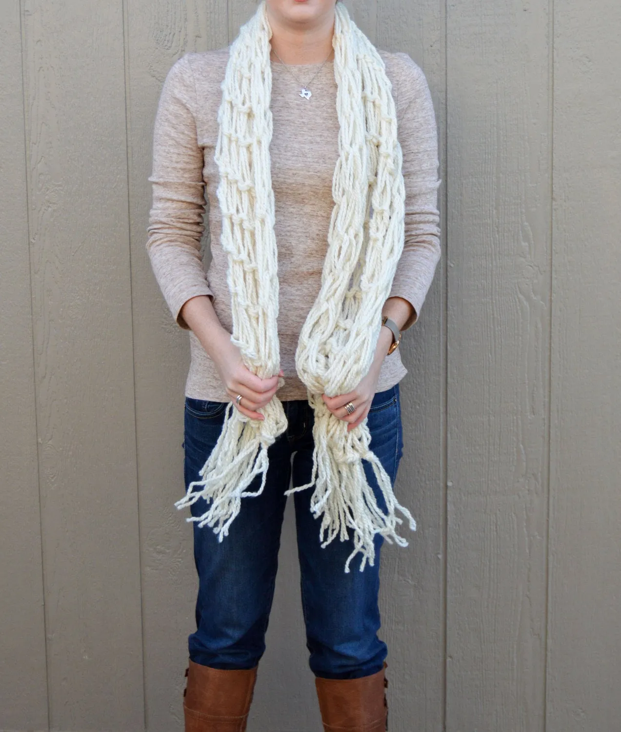 Fringe Scarf "Ivory" Bulky