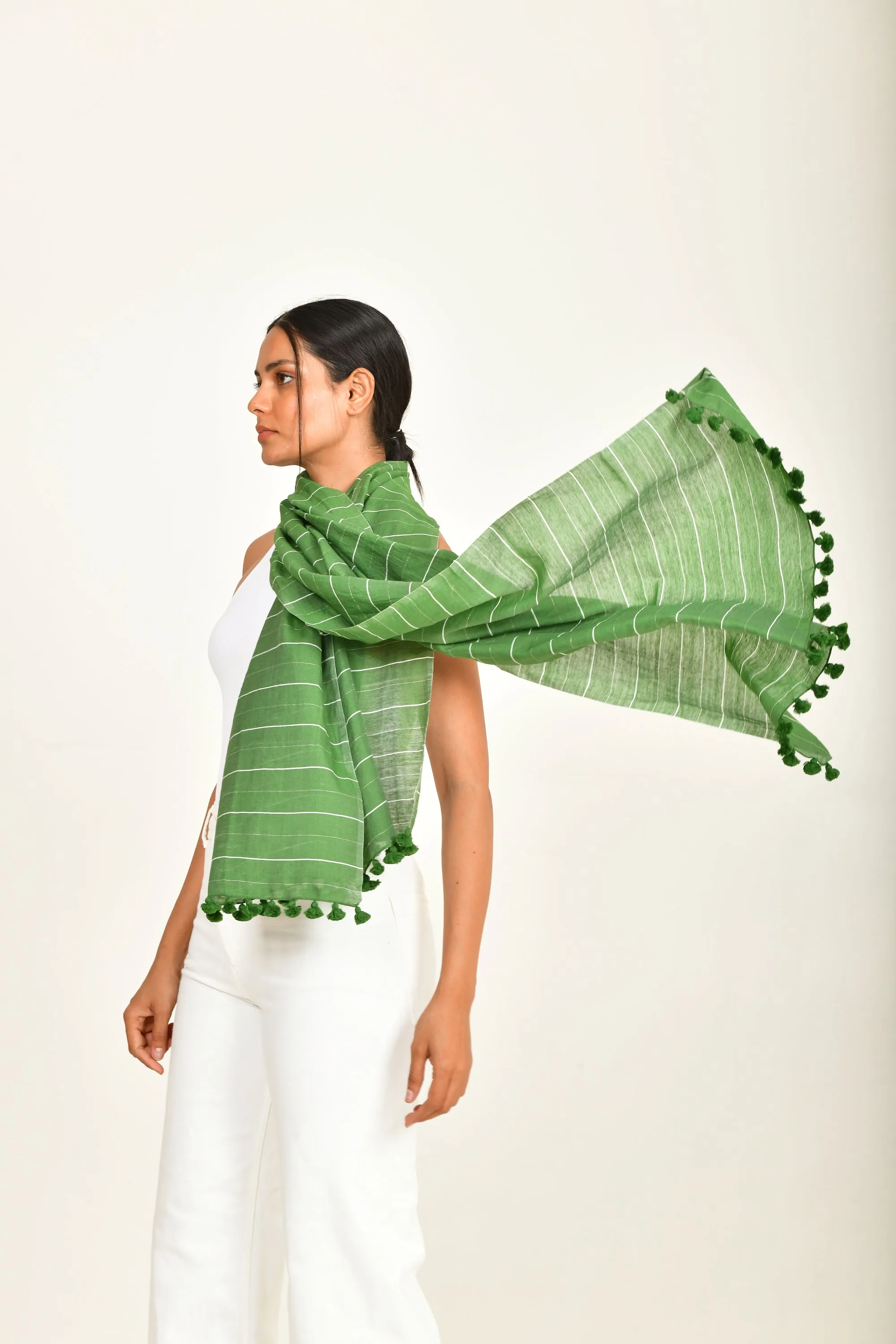 Green handloomed scarf