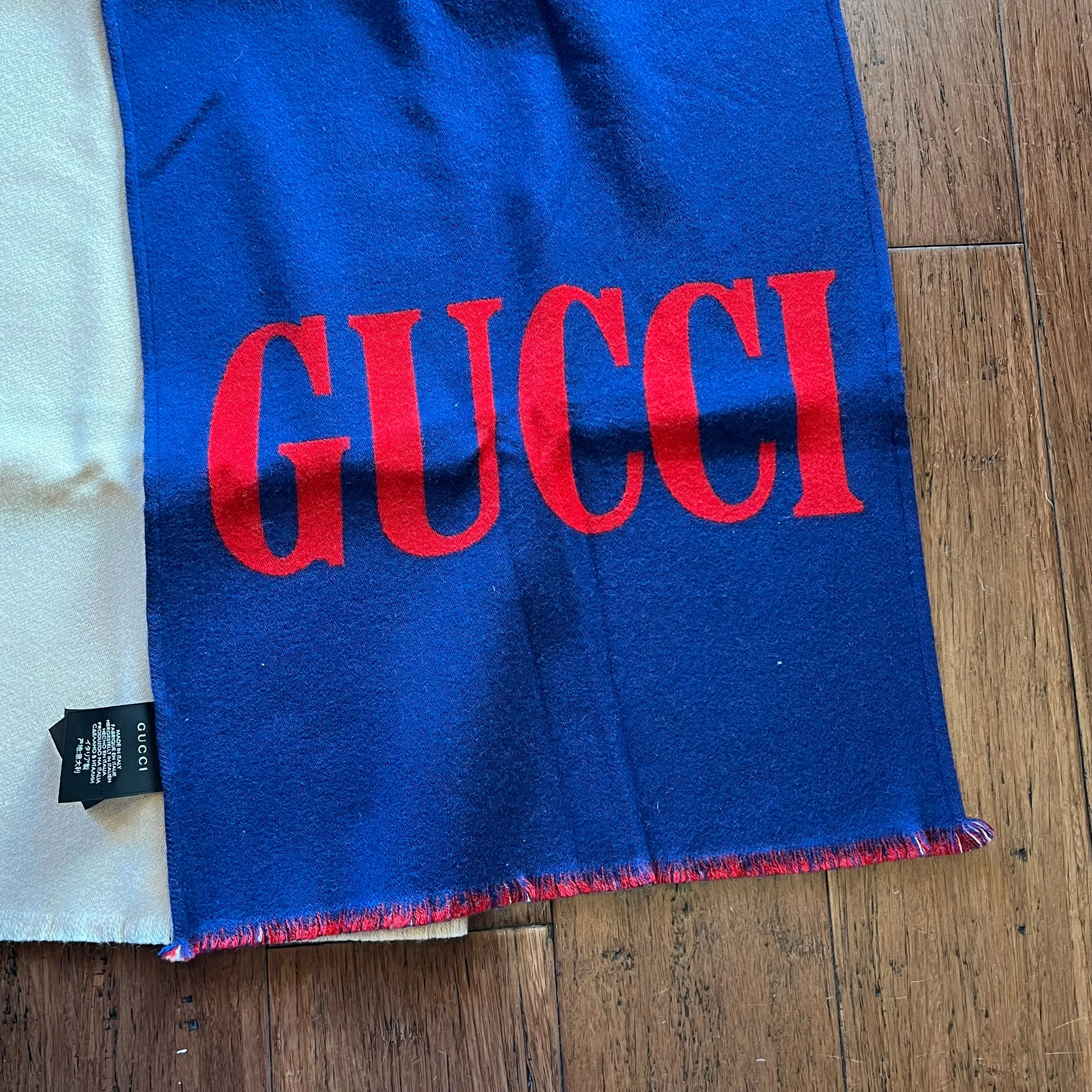 GUCCI Blue Red Jacquard Gucci Logo Wool Blend Scarf
