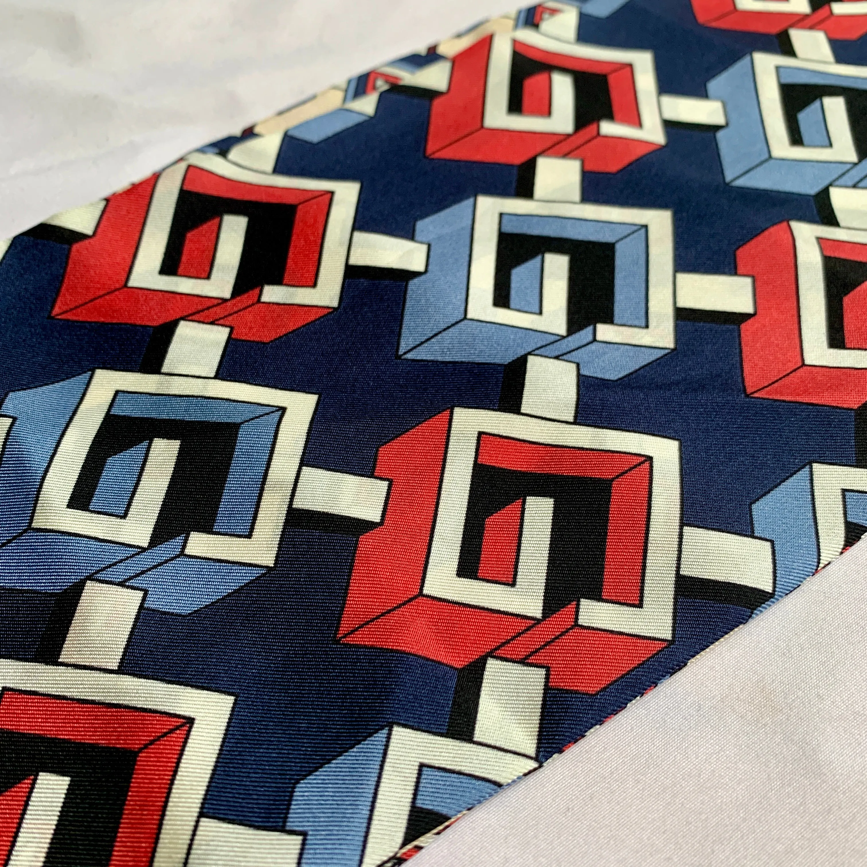 Gucci Silk Geometric G Print Neck Scarf in Cream and Slate Blue