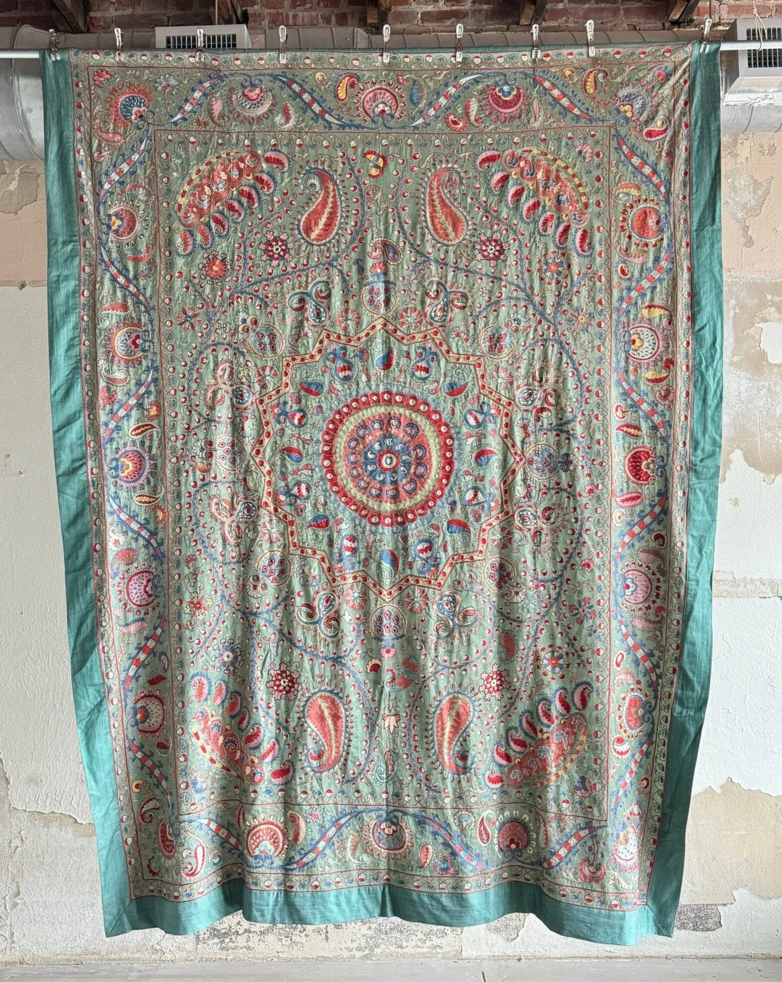 Hand Stitched Suzani (CSSU013524 | 88 x 120")