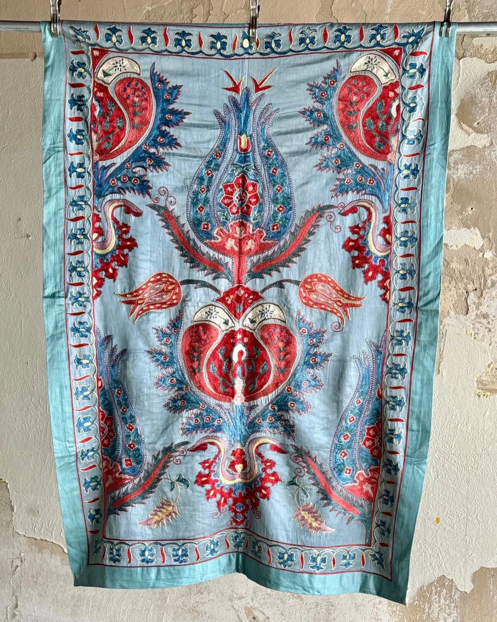 Hand Stitched Suzani (CSSU080424 | 43 x 61")