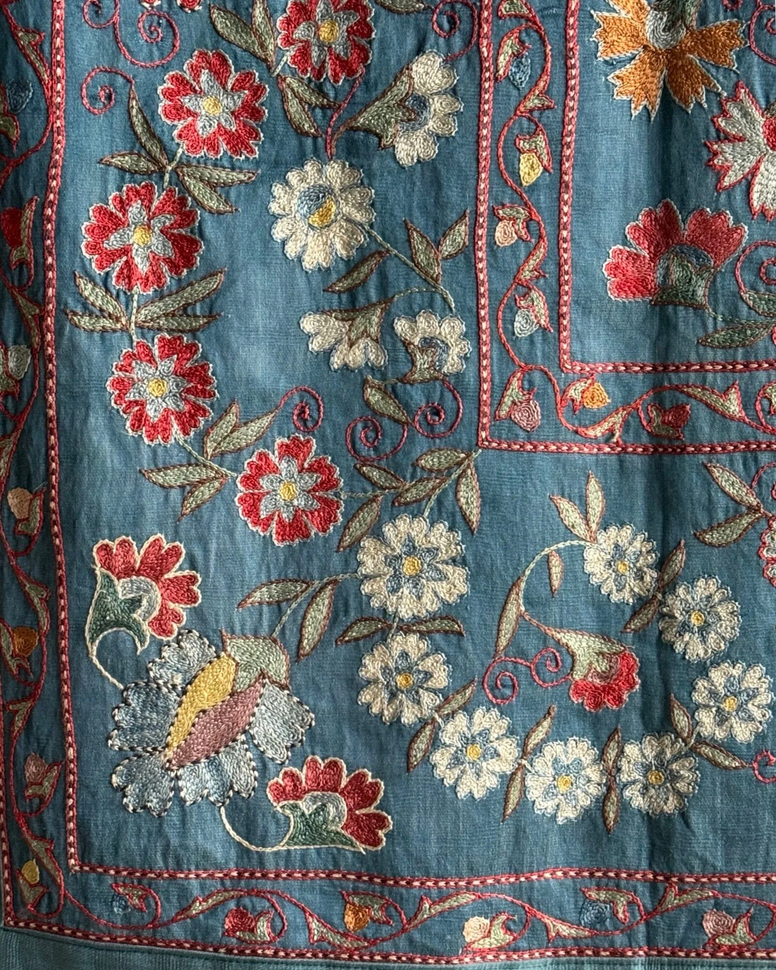 Hand Stitched Suzani (CSSU086824 |64 x 107 ")