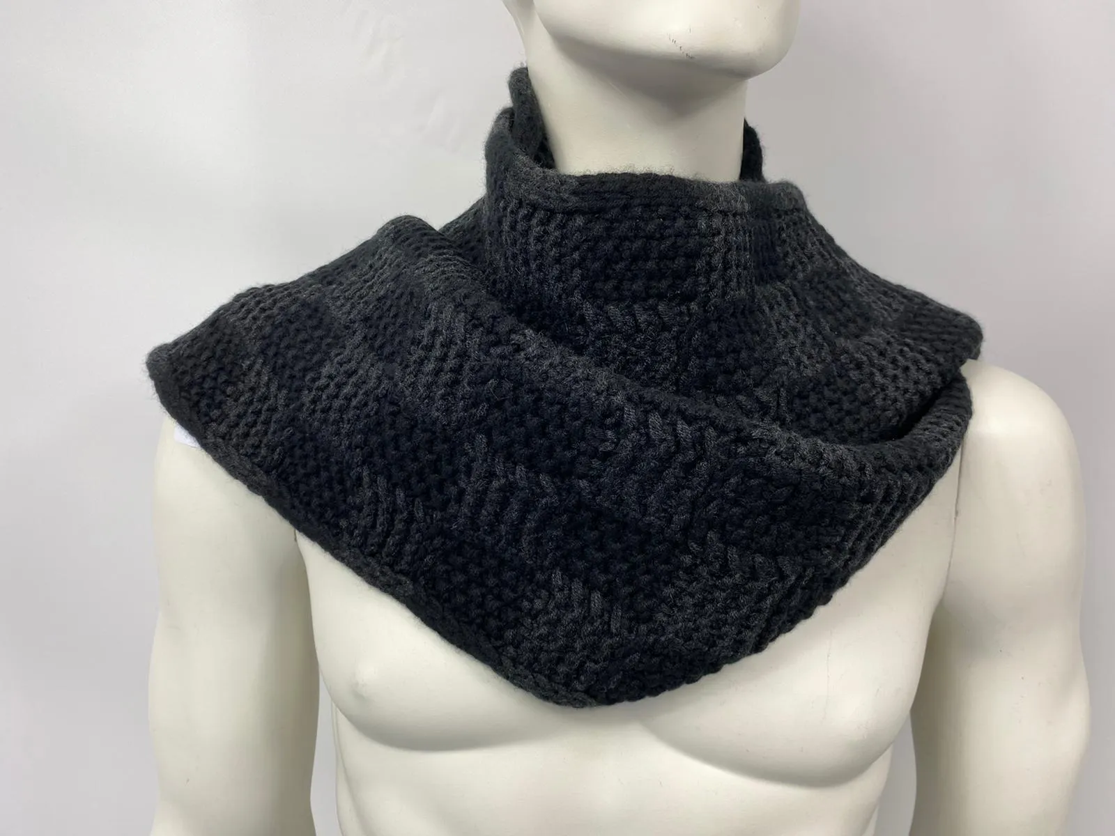 Helsinki Scarf