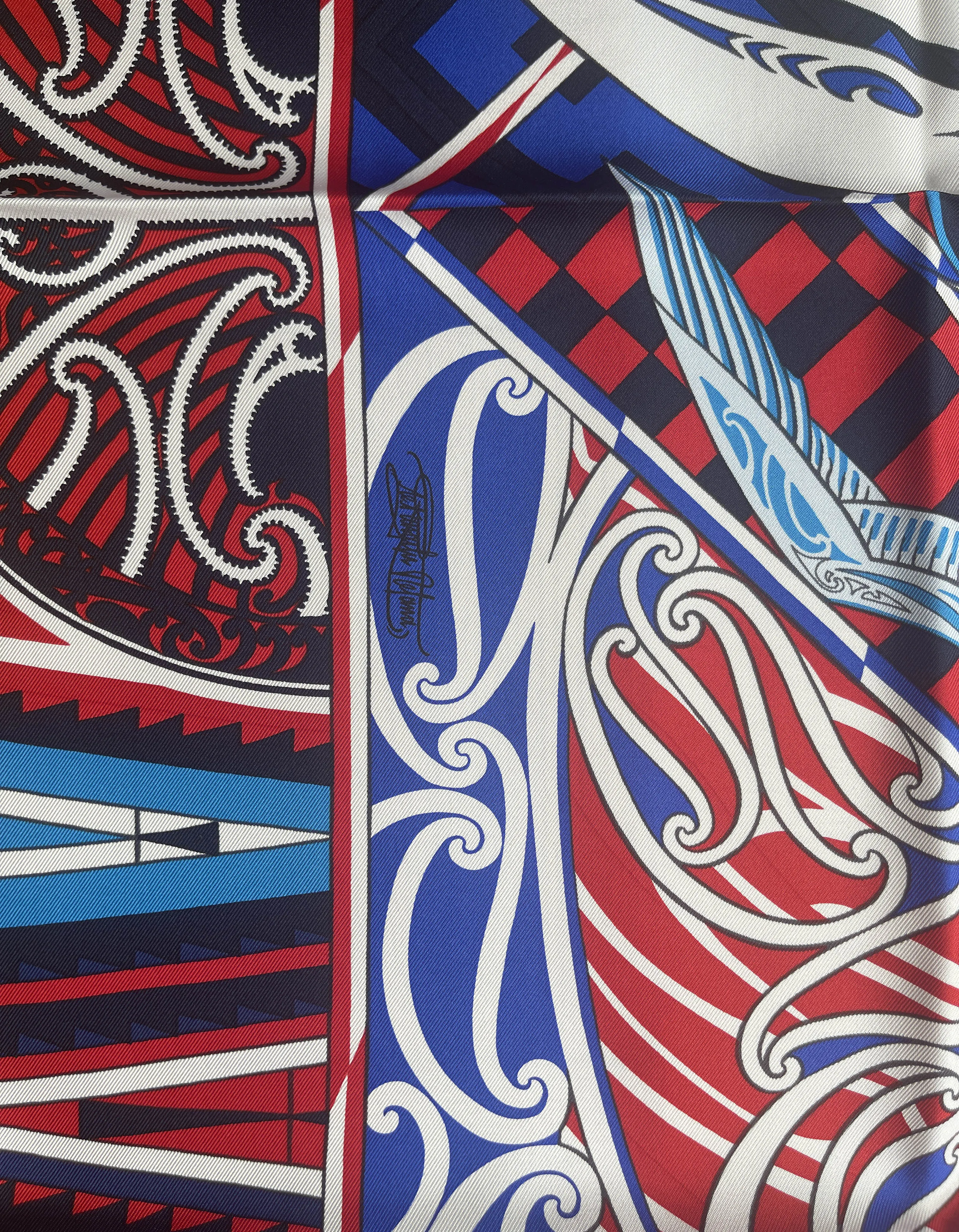 Hermes NEW Blue/Red/White Kawa Ora 90cm Silk Scarf