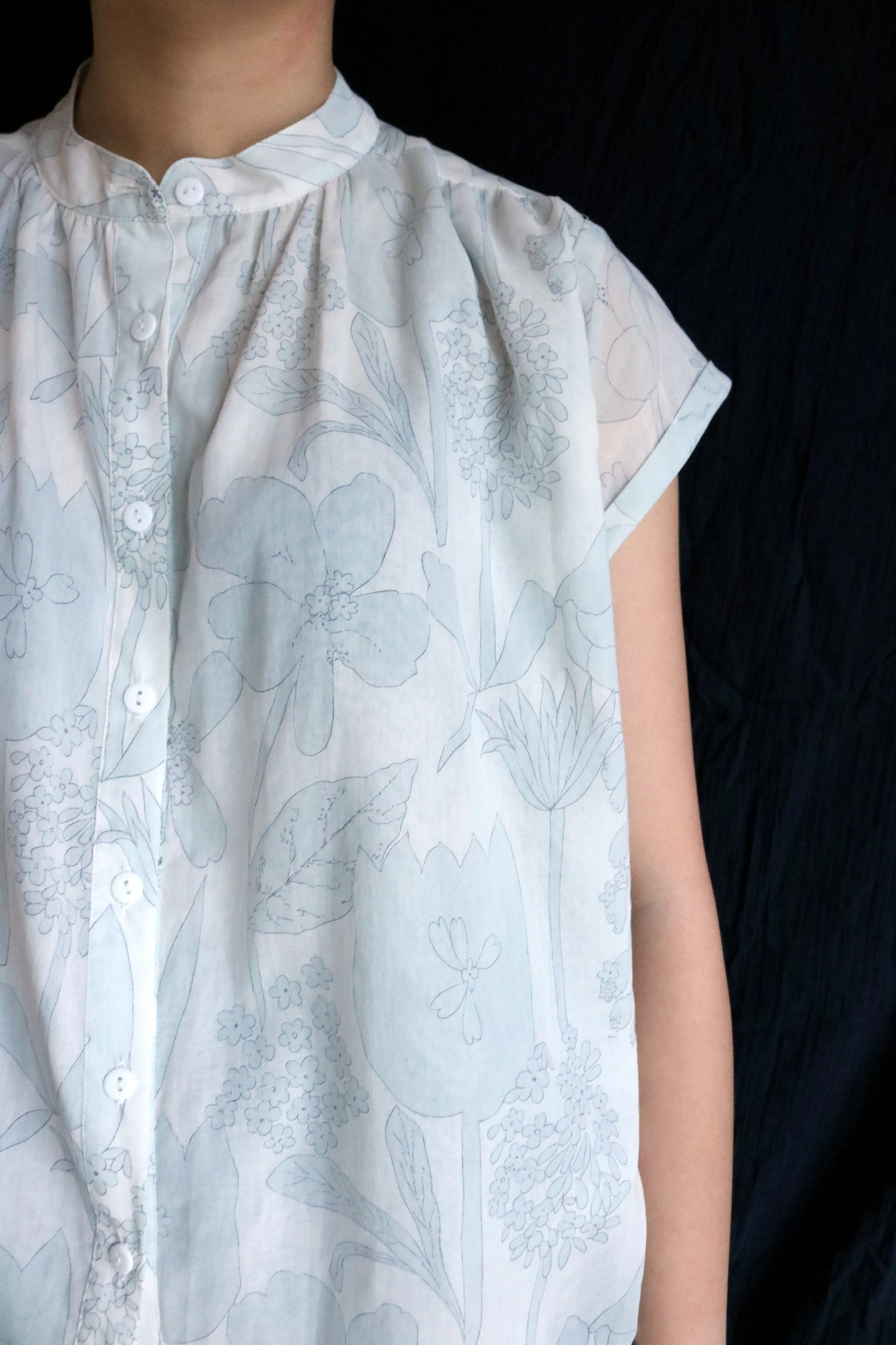 Hikari blouse (made with Japanese-made fabric,limited-edition.)-sold out
