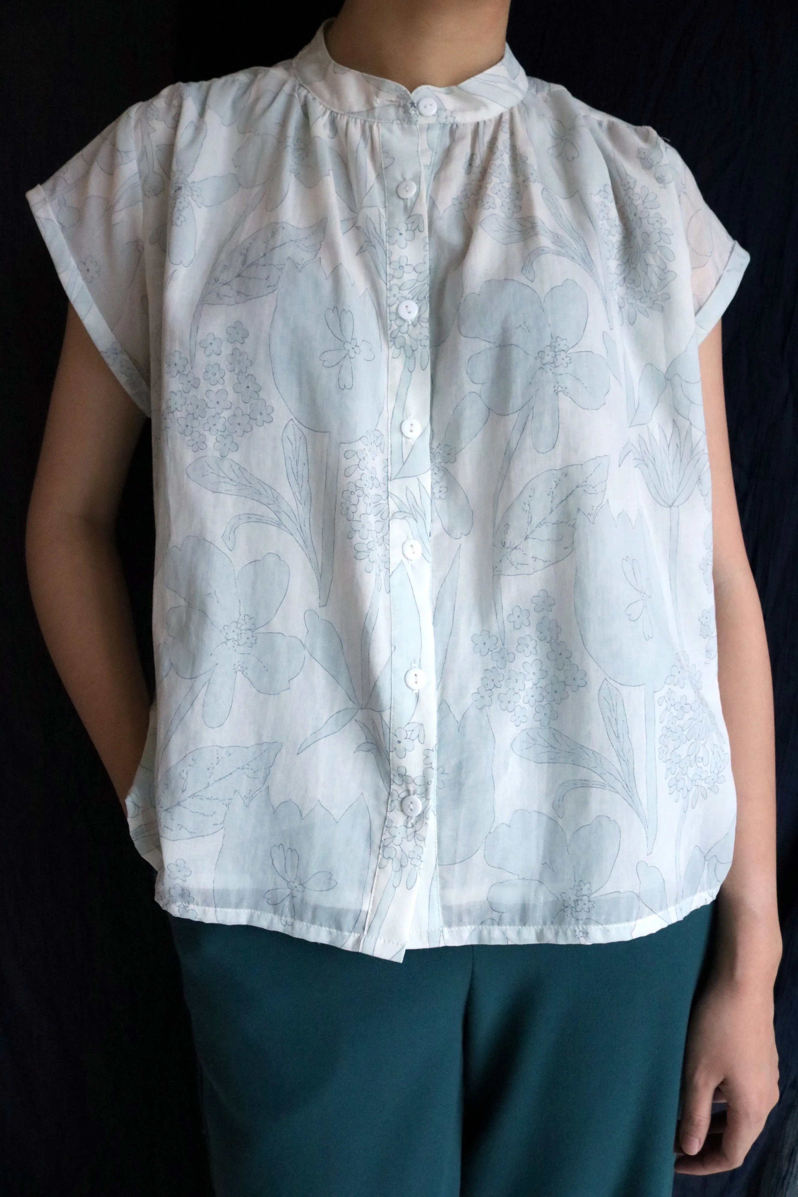 Hikari blouse (made with Japanese-made fabric,limited-edition.)-sold out