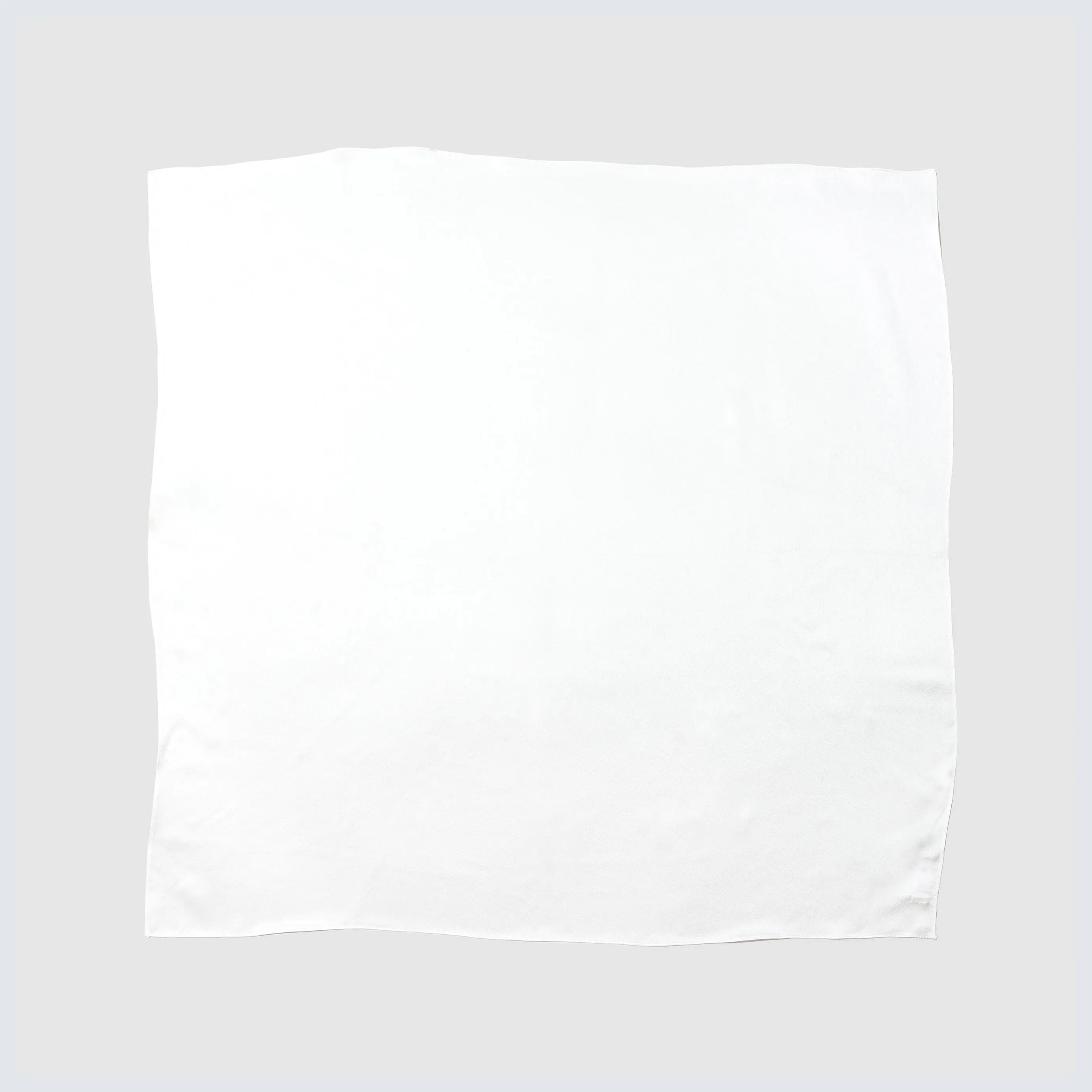 IVORY SILK PAÑUELO