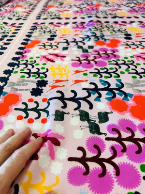 Kangaroo Valley 90% cotton 10% silk scarf (sewing project)