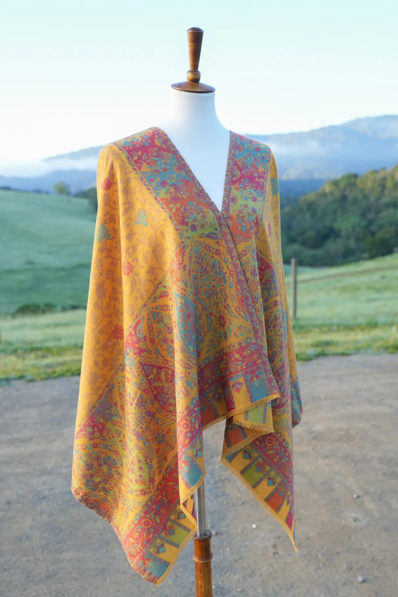 Kani Wool Stole
