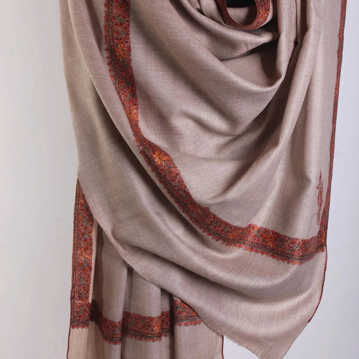 Khudrang sozni Embroidered Hashidaar Pashmina Shawl