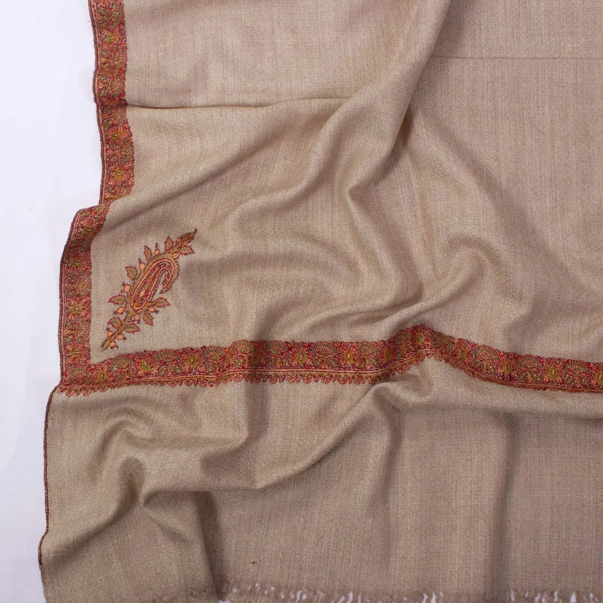 Khudrang sozni Embroidered Hashidaar Pashmina Shawl