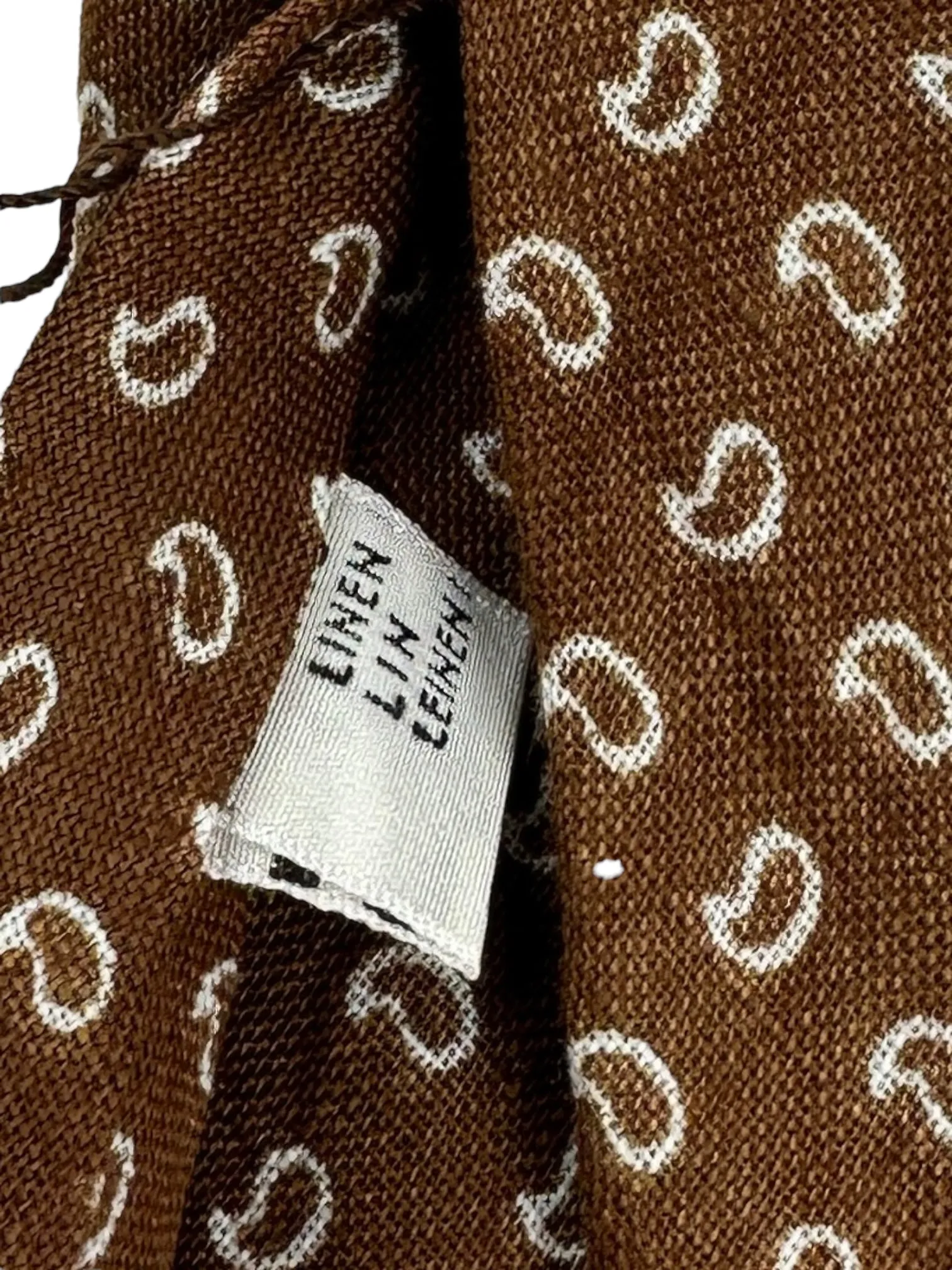 Kiton 5-Fold Tobacco Paisley Linen Tie