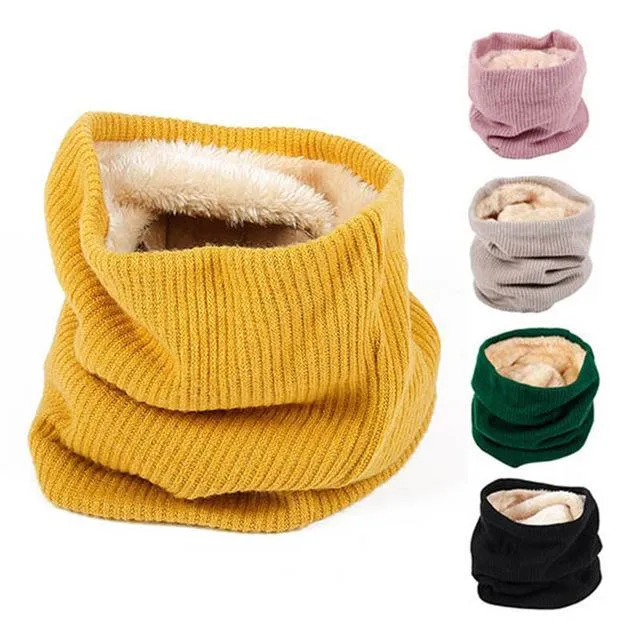 Knitted Neck Warmer with Faux Fur Lining