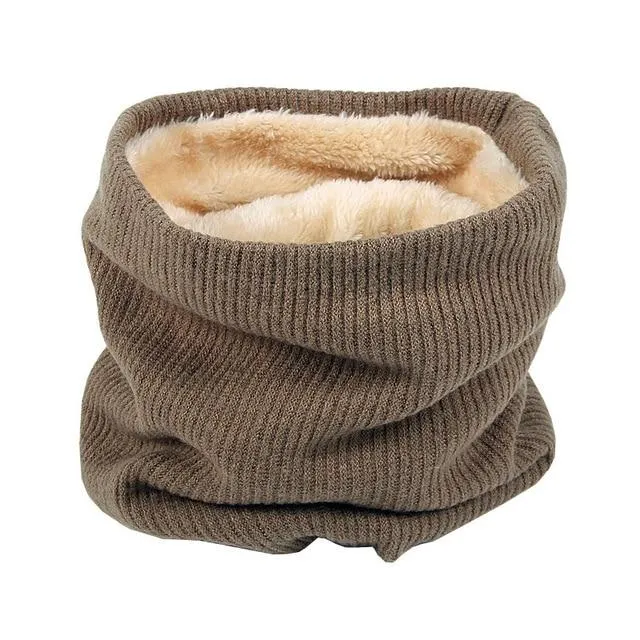 Knitted Neck Warmer with Faux Fur Lining