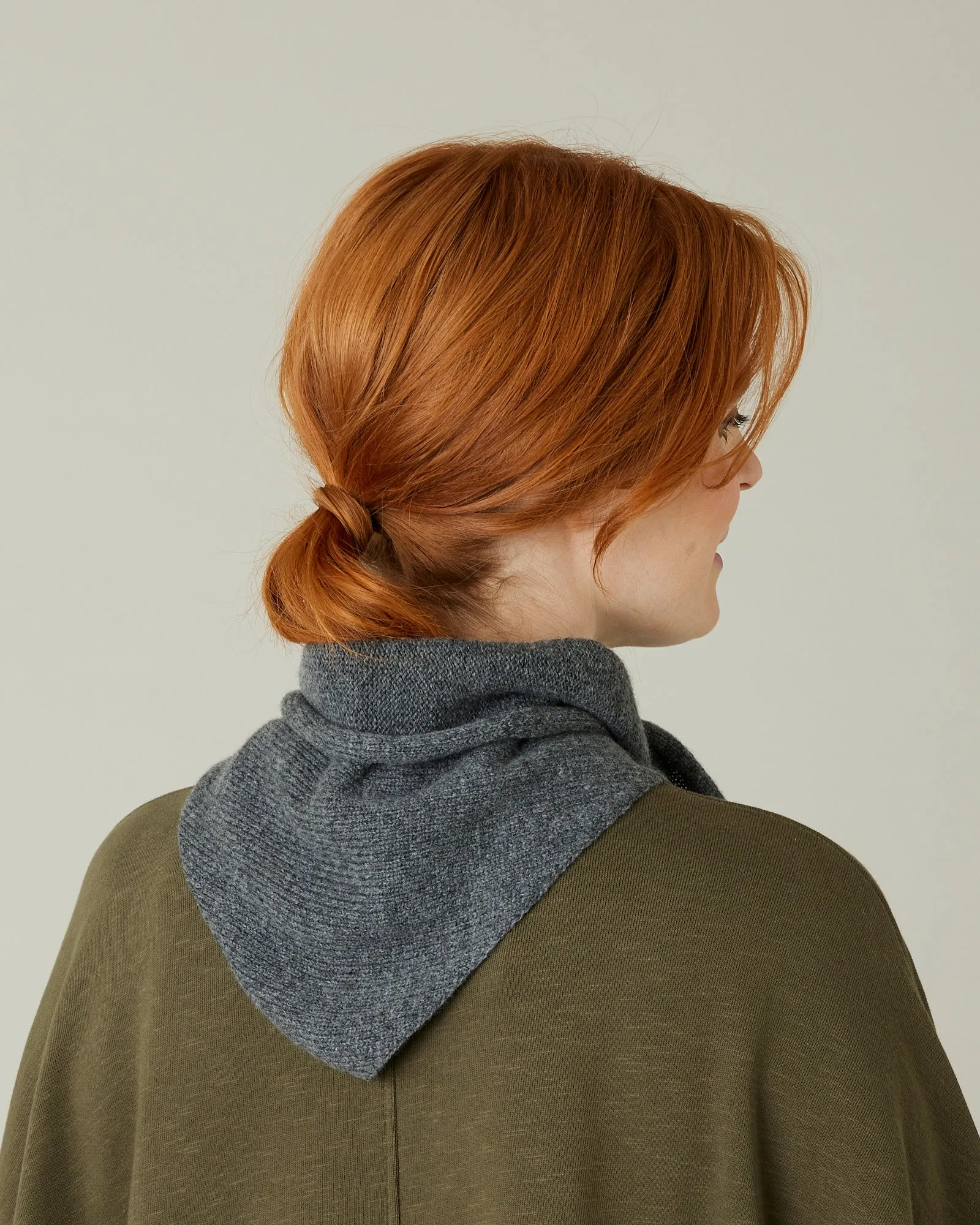 Knitted Neckerchief Cool Grey