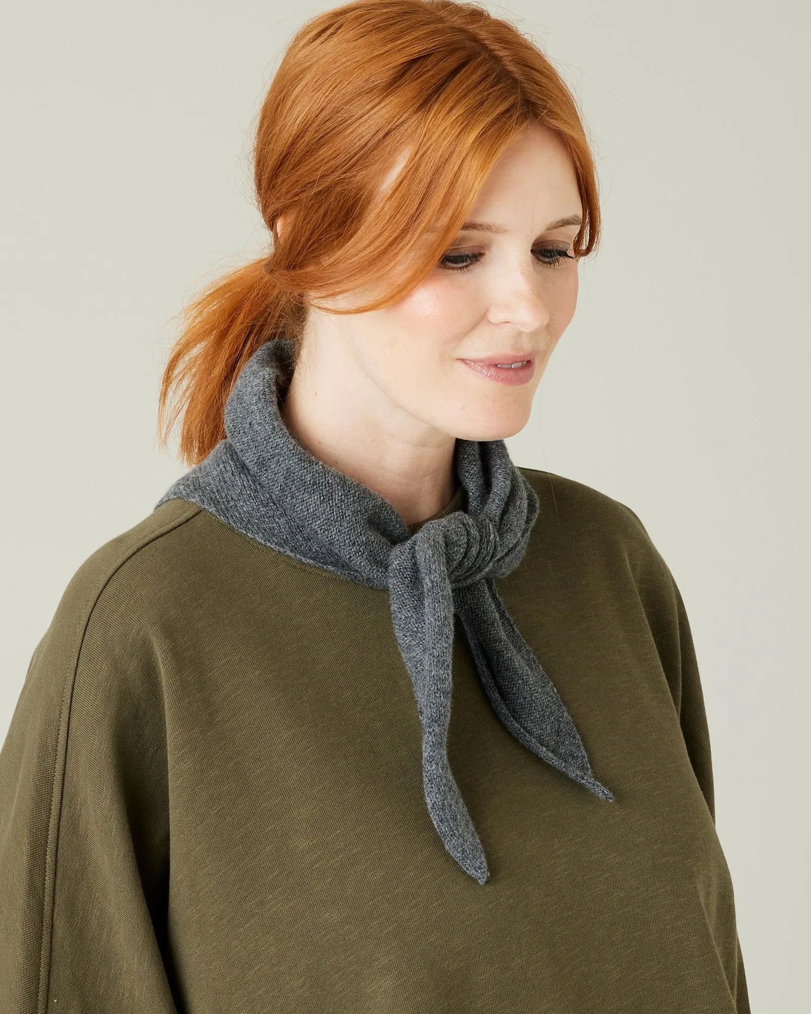 Knitted Neckerchief Cool Grey