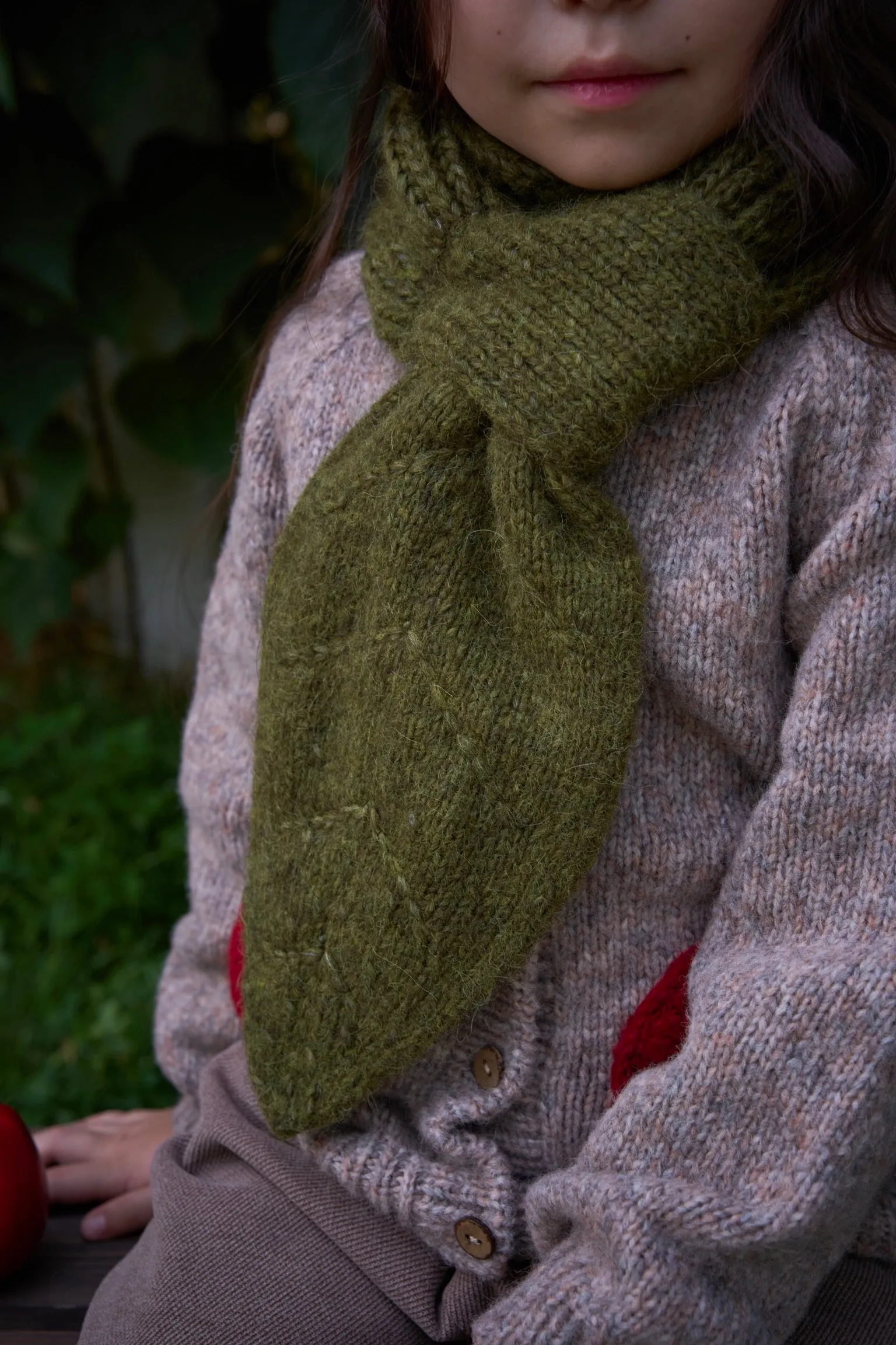 Leaf Scarf | Forest