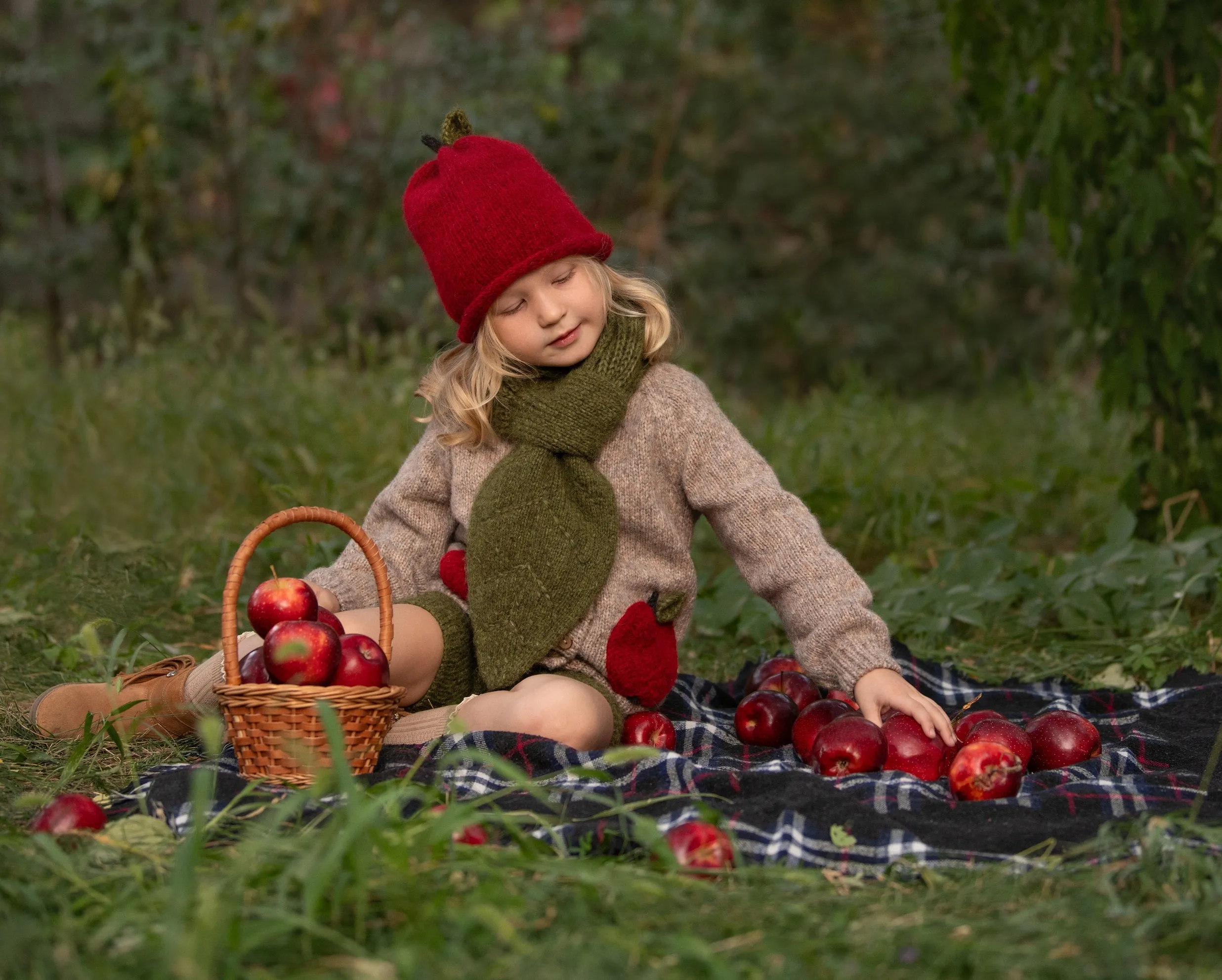 Leaf Scarf | Forest
